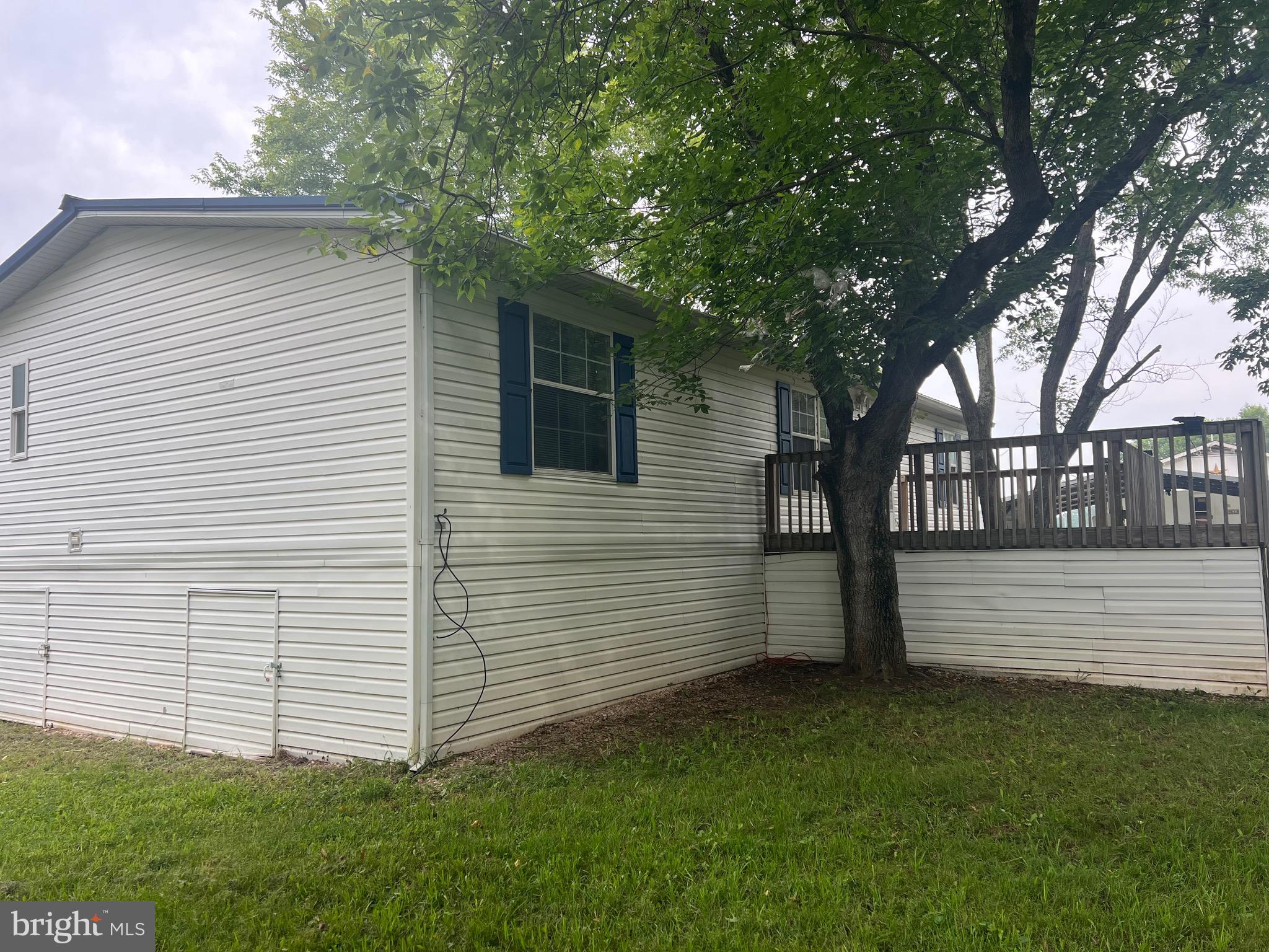 NONE UNRESTRICTED - Residential