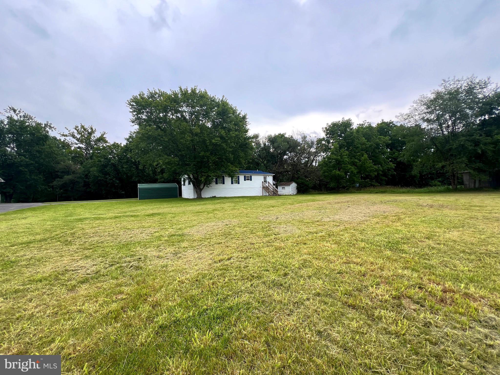 NONE UNRESTRICTED - Residential