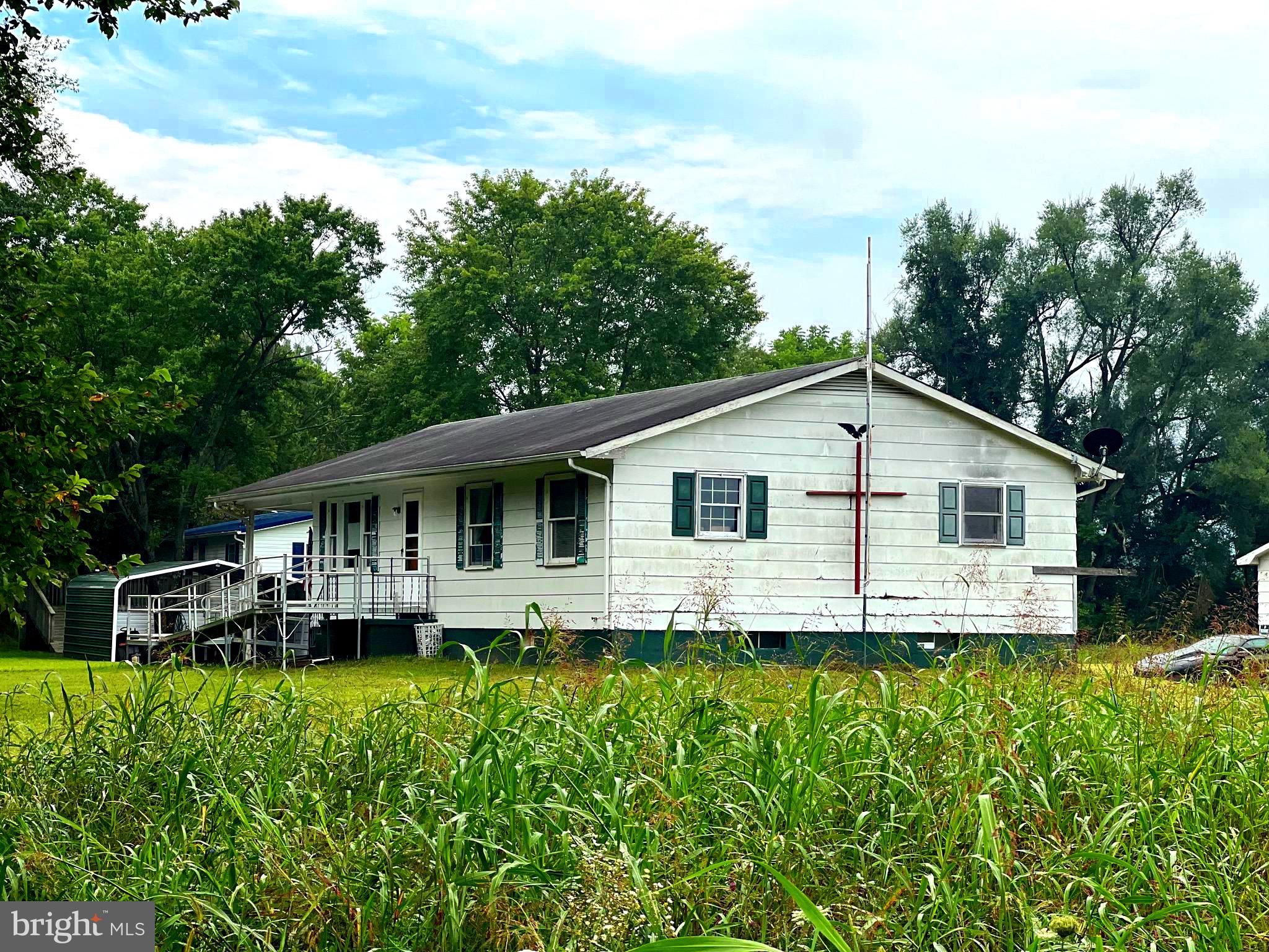 NONE UNRESTRICTED - Residential