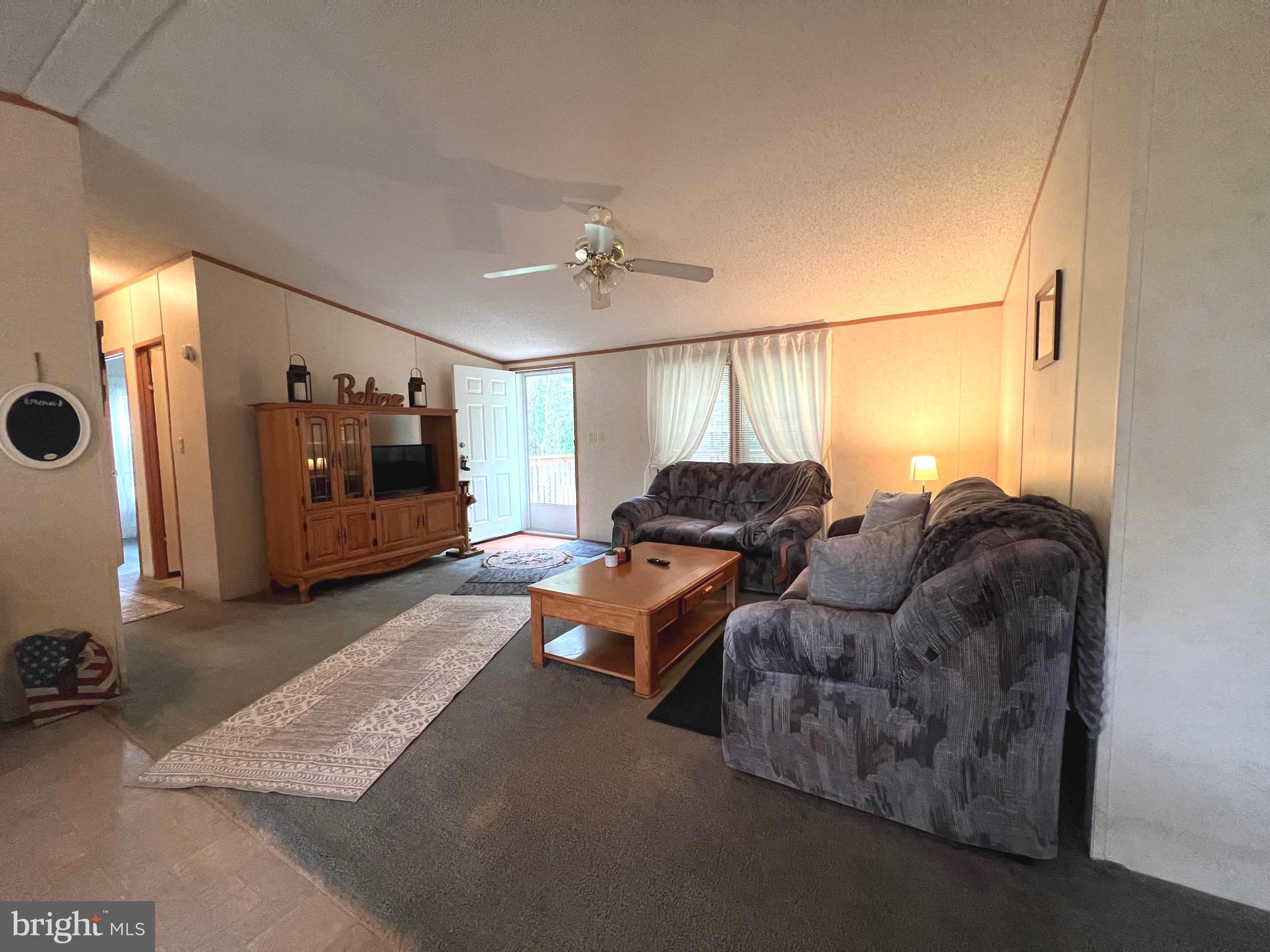 NONE UNRESTRICTED - Residential