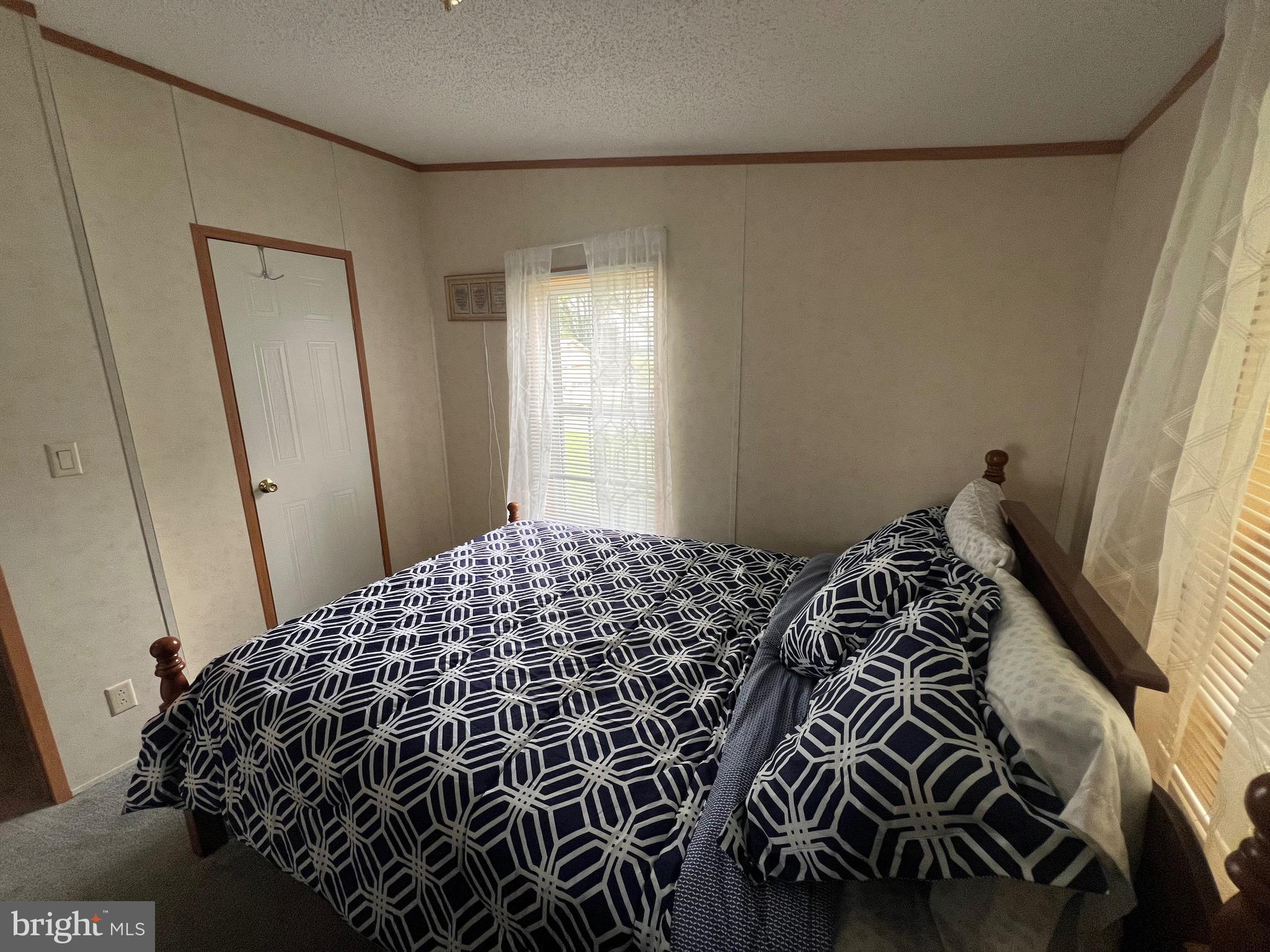 NONE UNRESTRICTED - Residential