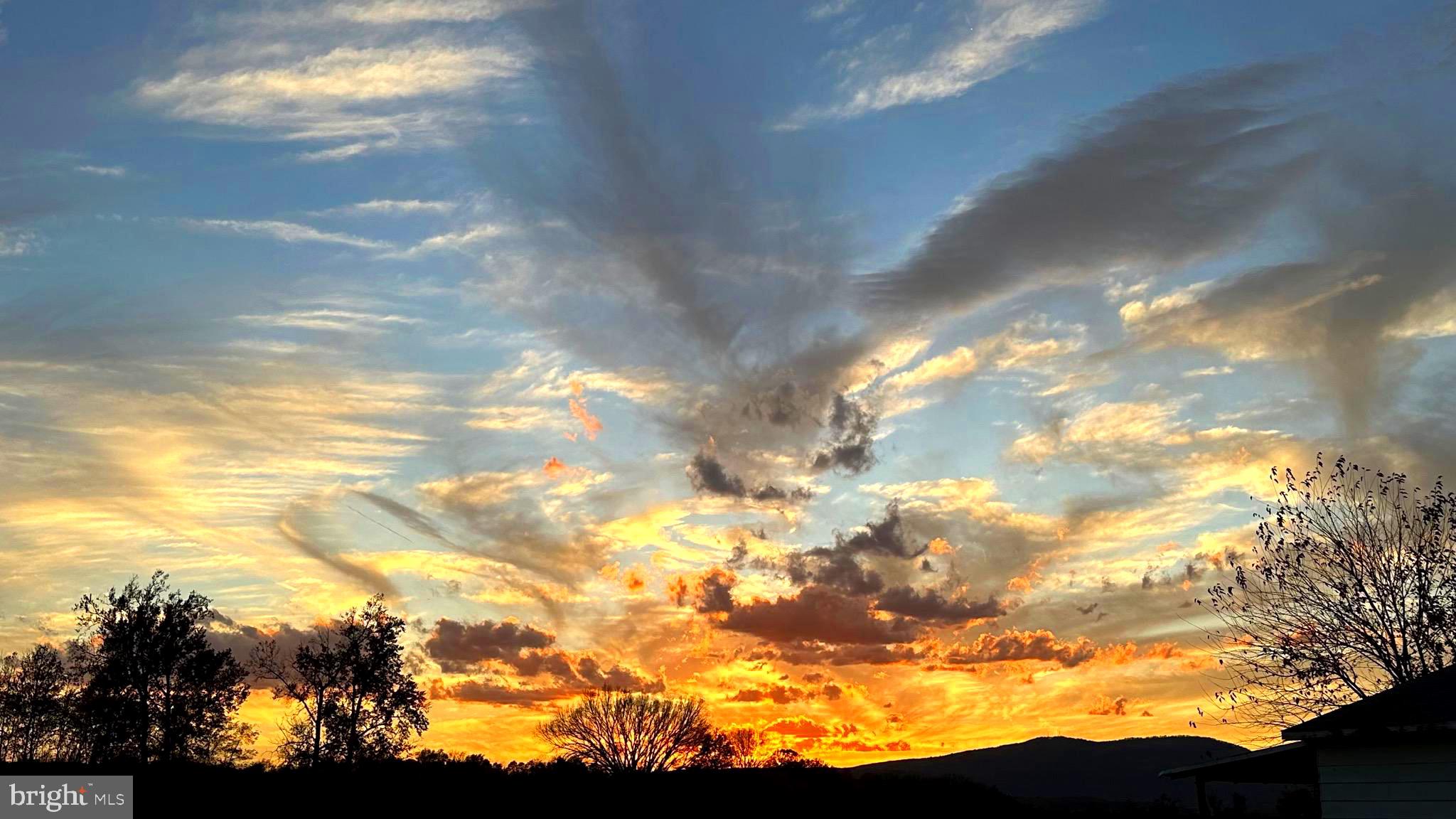 NONE UNRESTRICTED - Residential