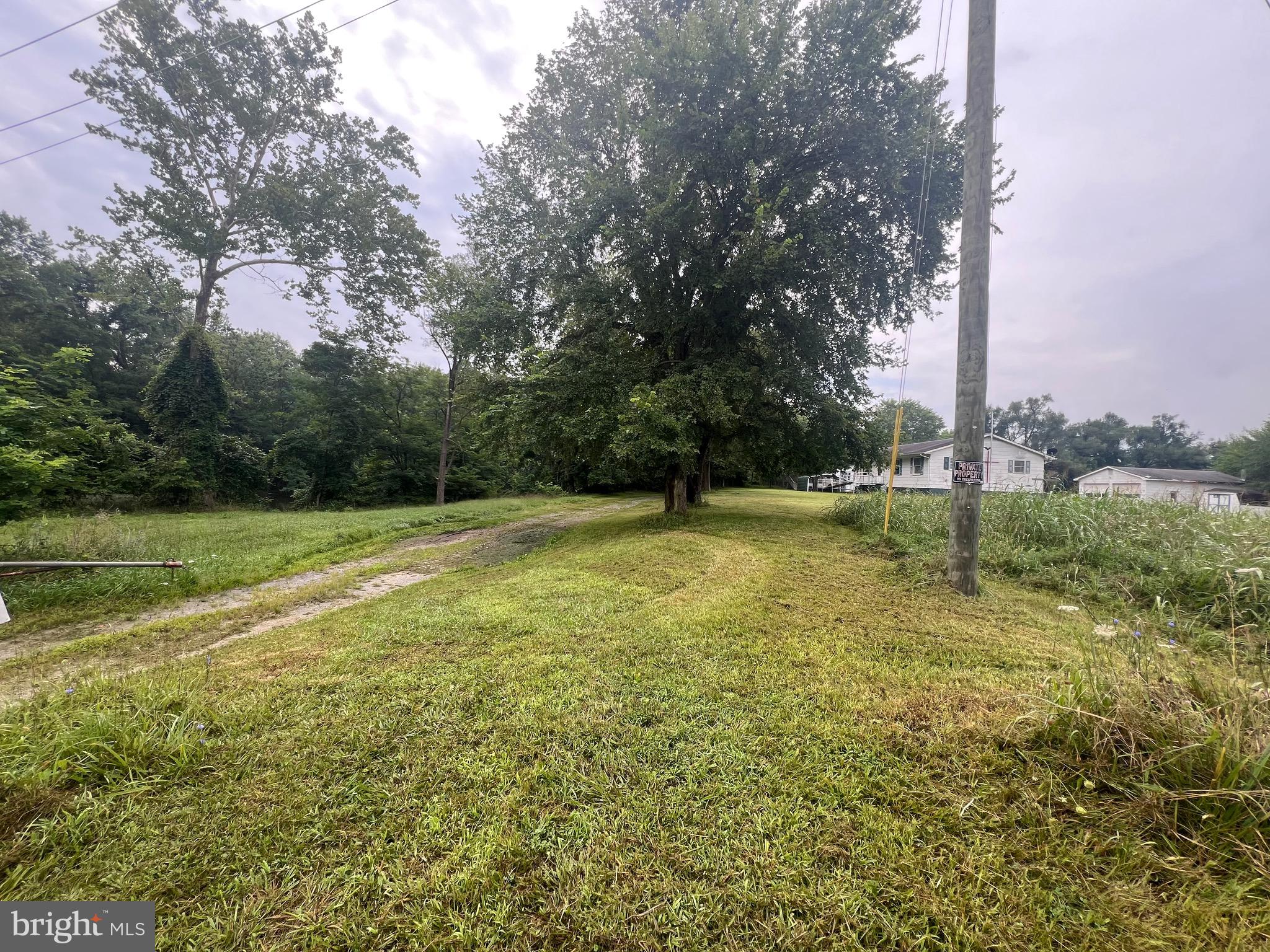 NONE UNRESTRICTED - Residential