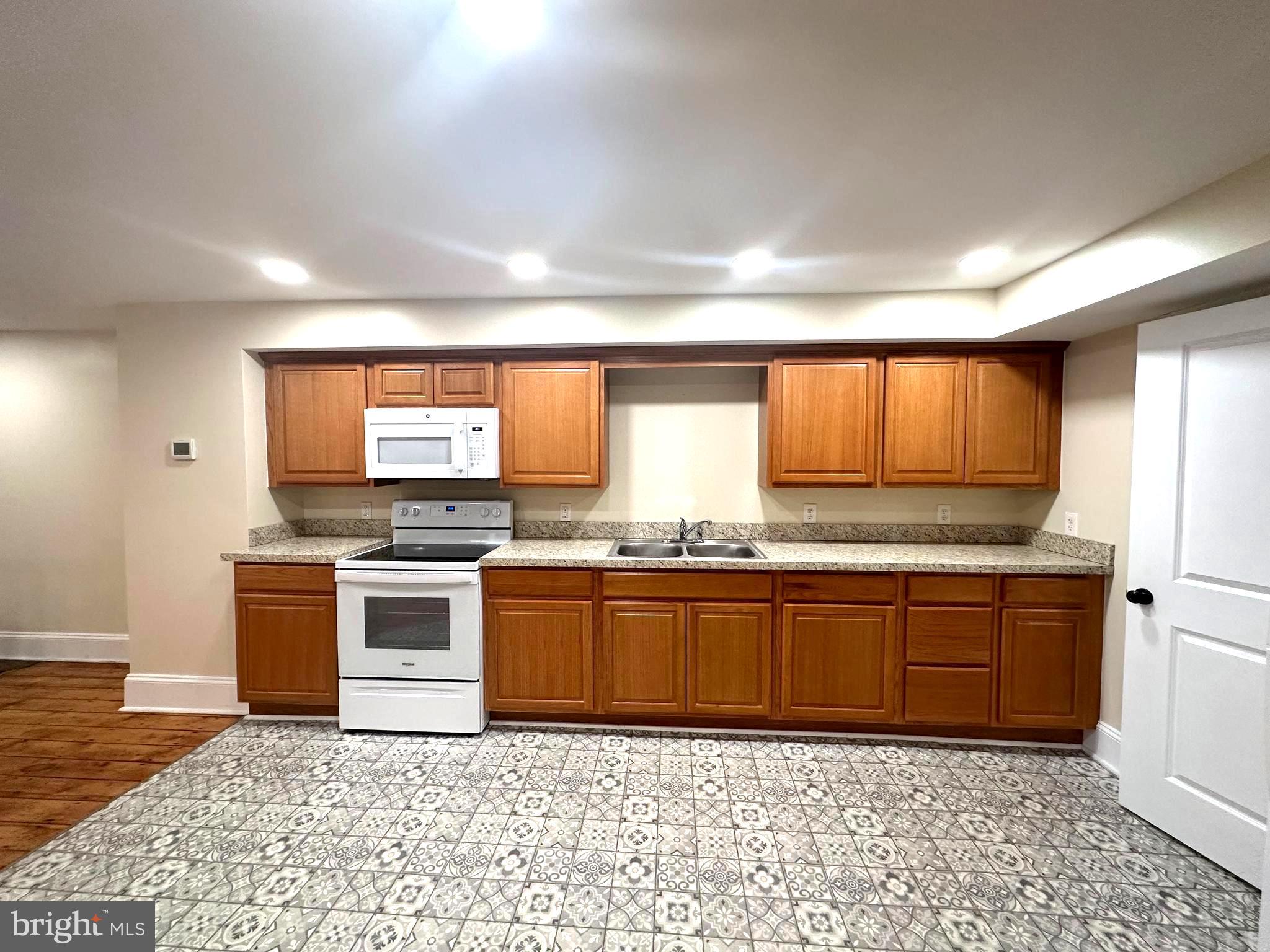 BOONSBORO - Residential Lease