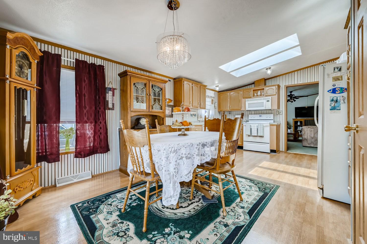 PEPPERMINT WOODS - Residential