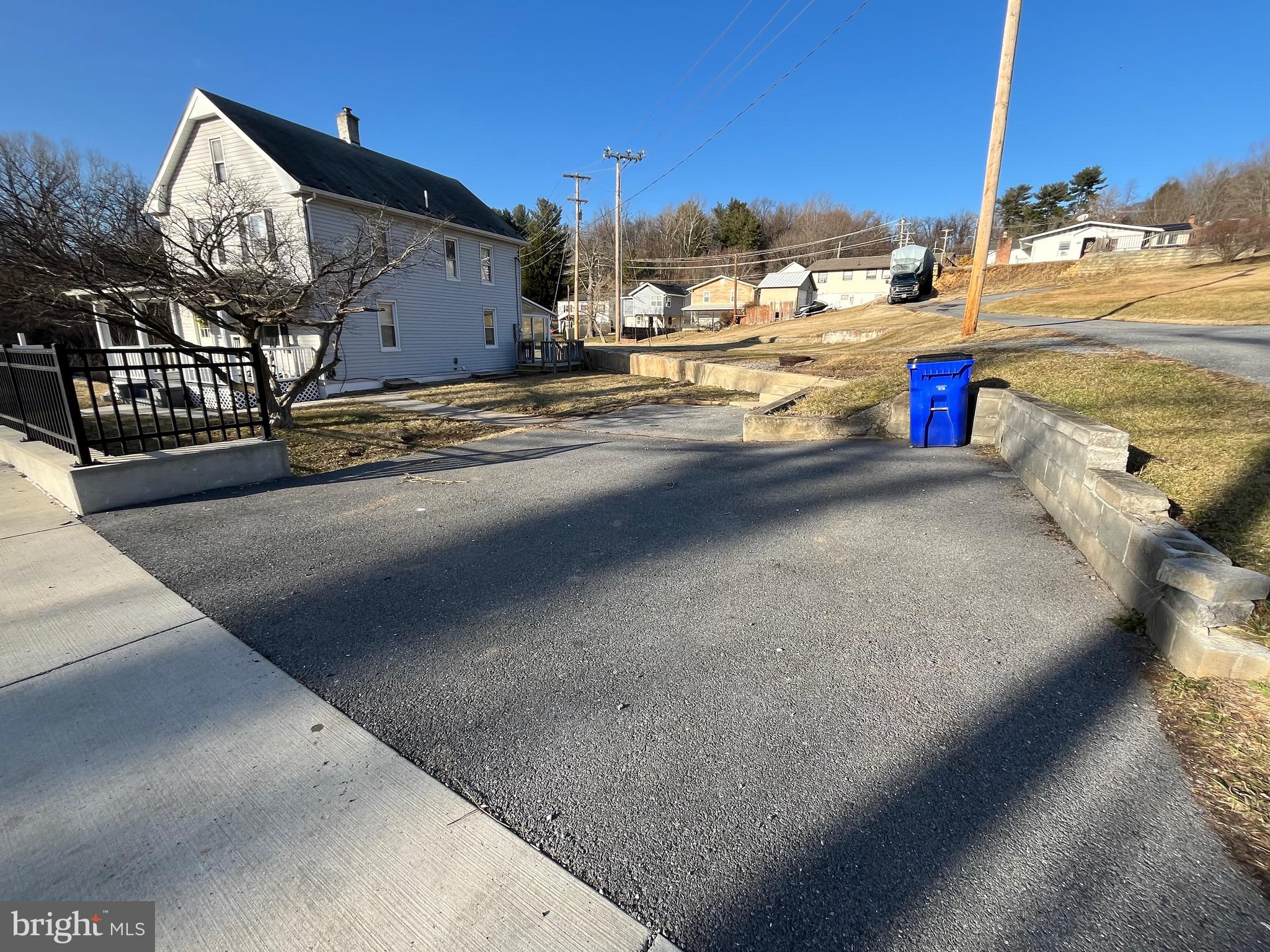 DOWNTOWN BRUNSWICK - Residential