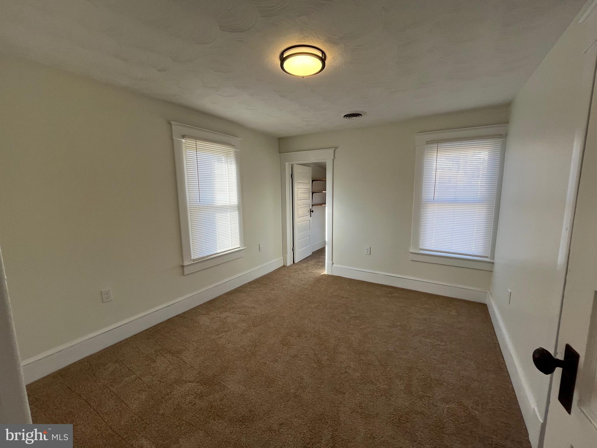 DOWNTOWN BRUNSWICK - Residential