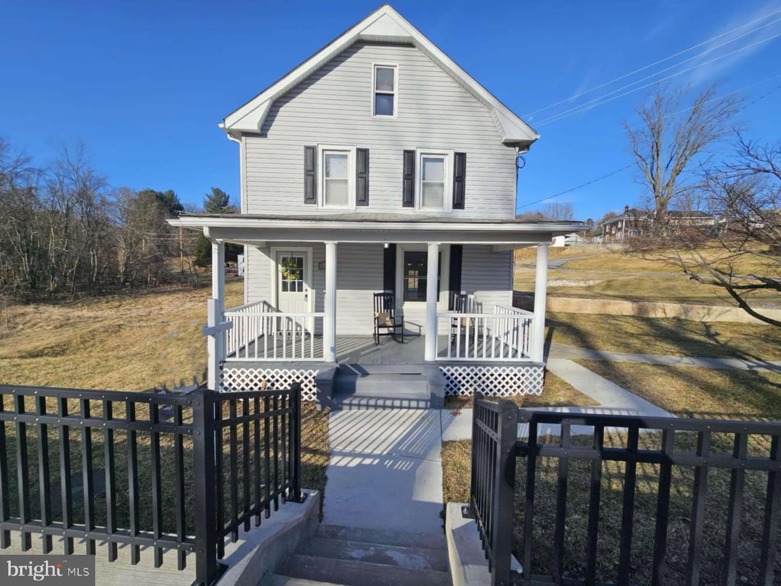 DOWNTOWN BRUNSWICK - Residential