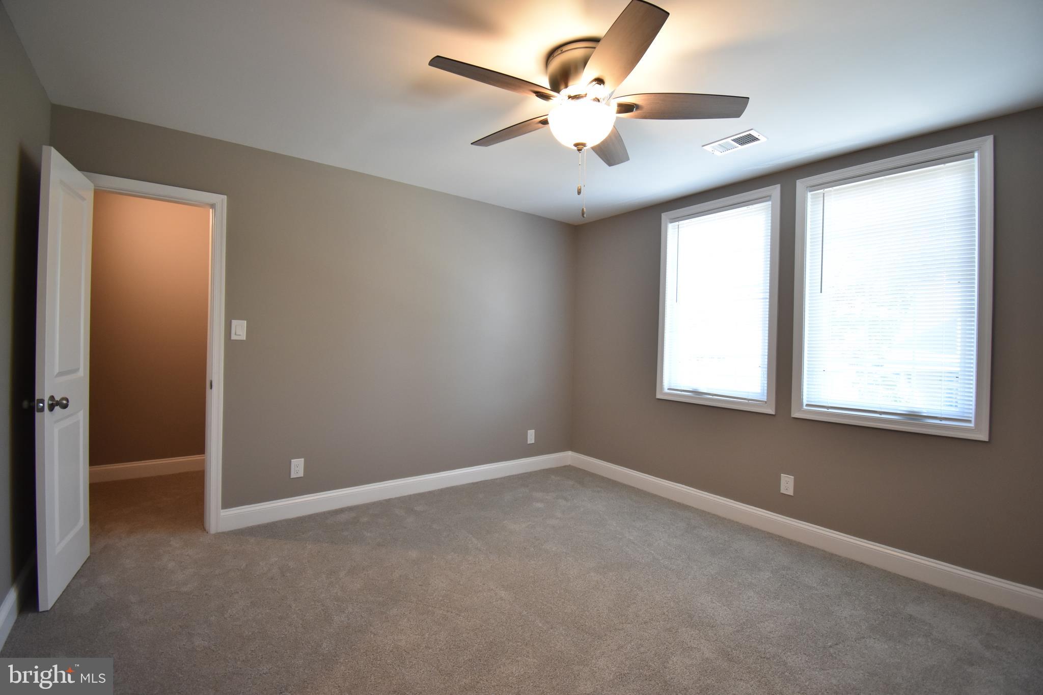 LINGANORE - Residential