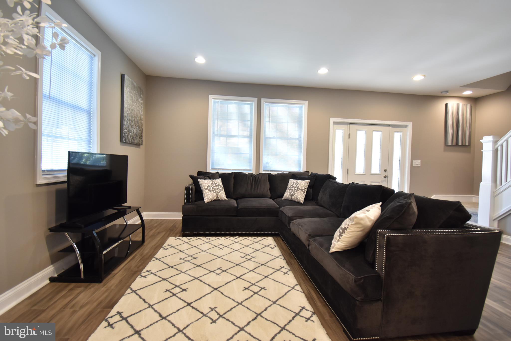 LINGANORE - Residential