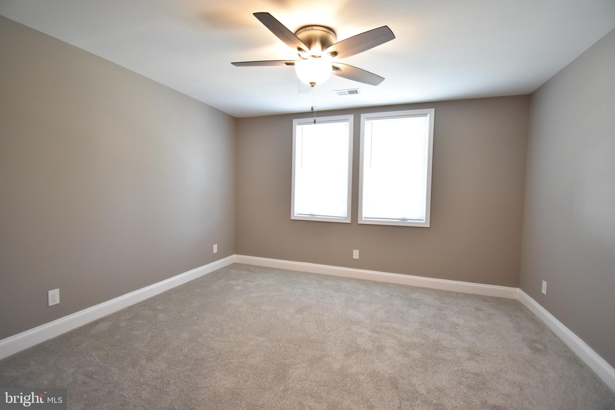 LINGANORE - Residential