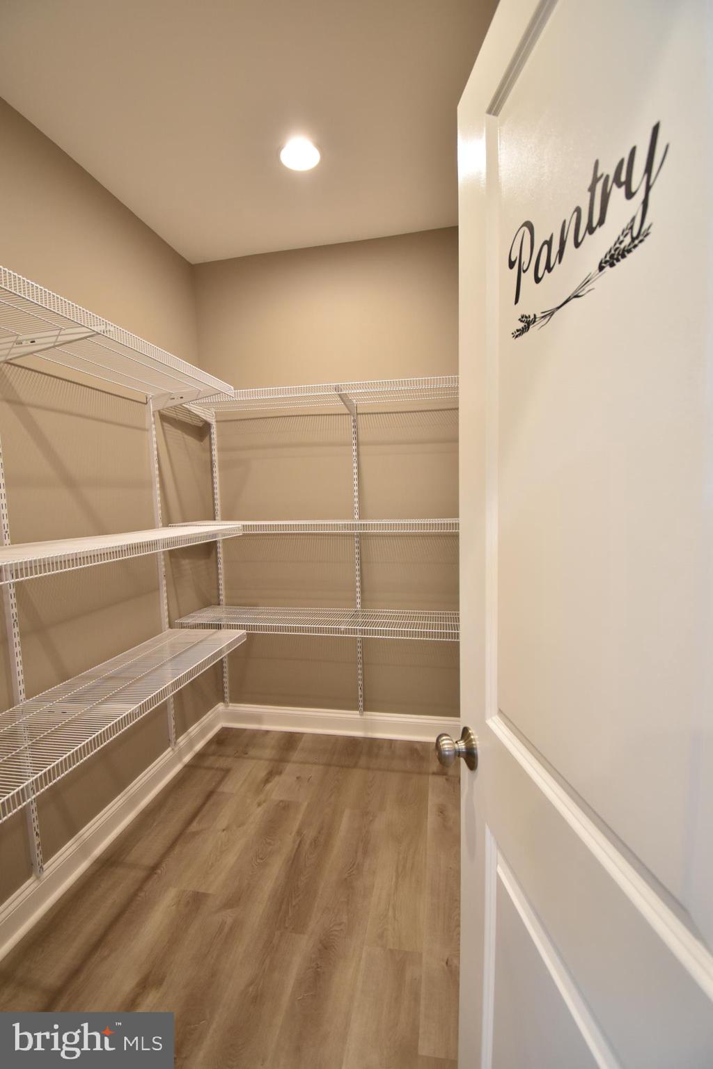 LINGANORE - Residential