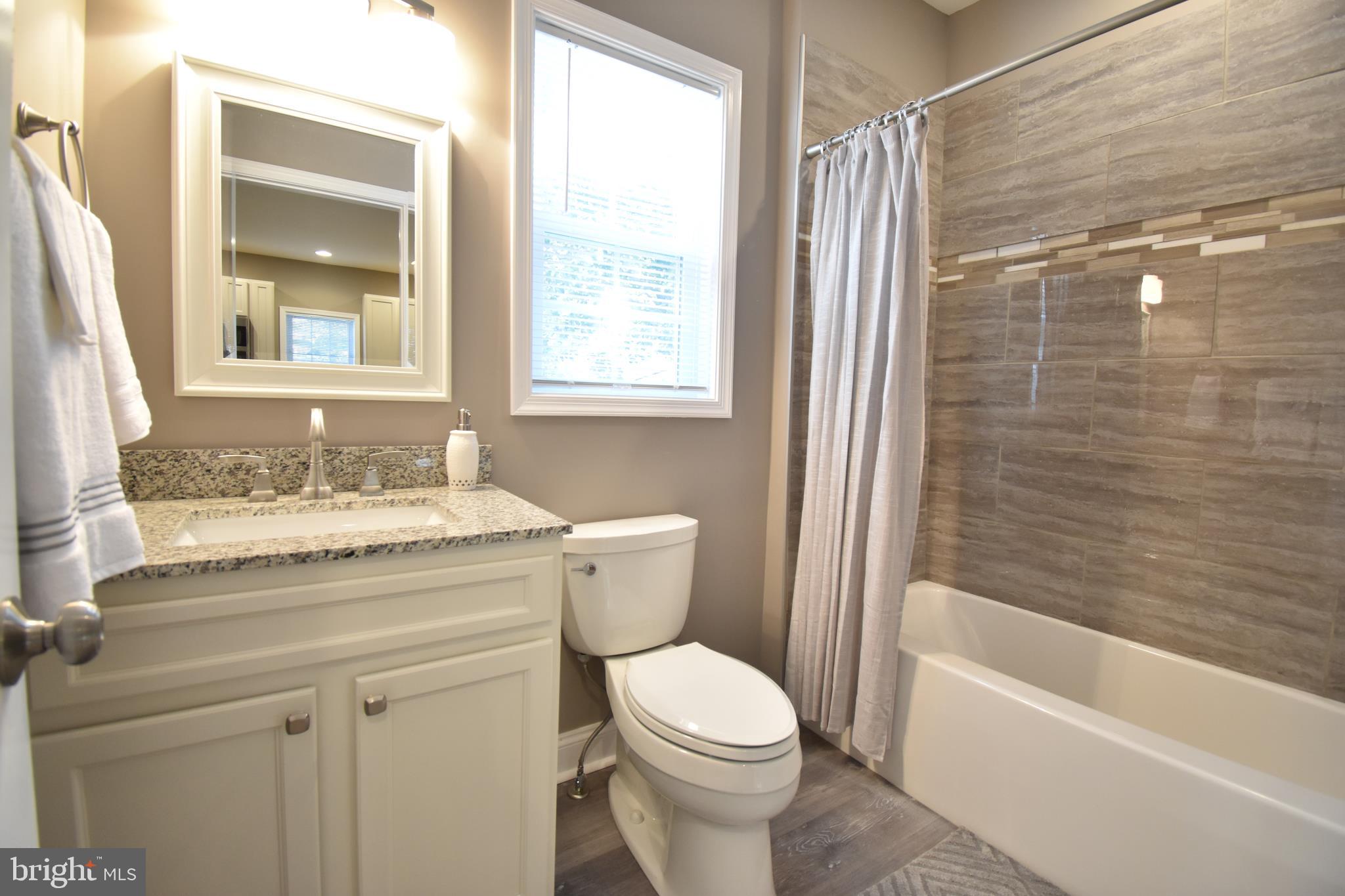 LINGANORE - Residential