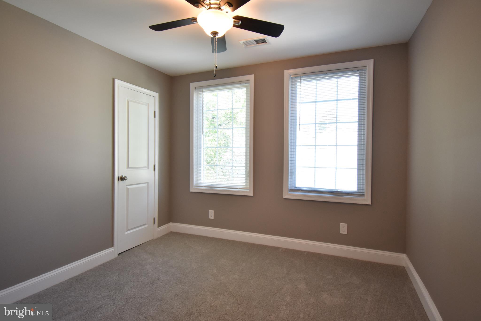 LINGANORE - Residential