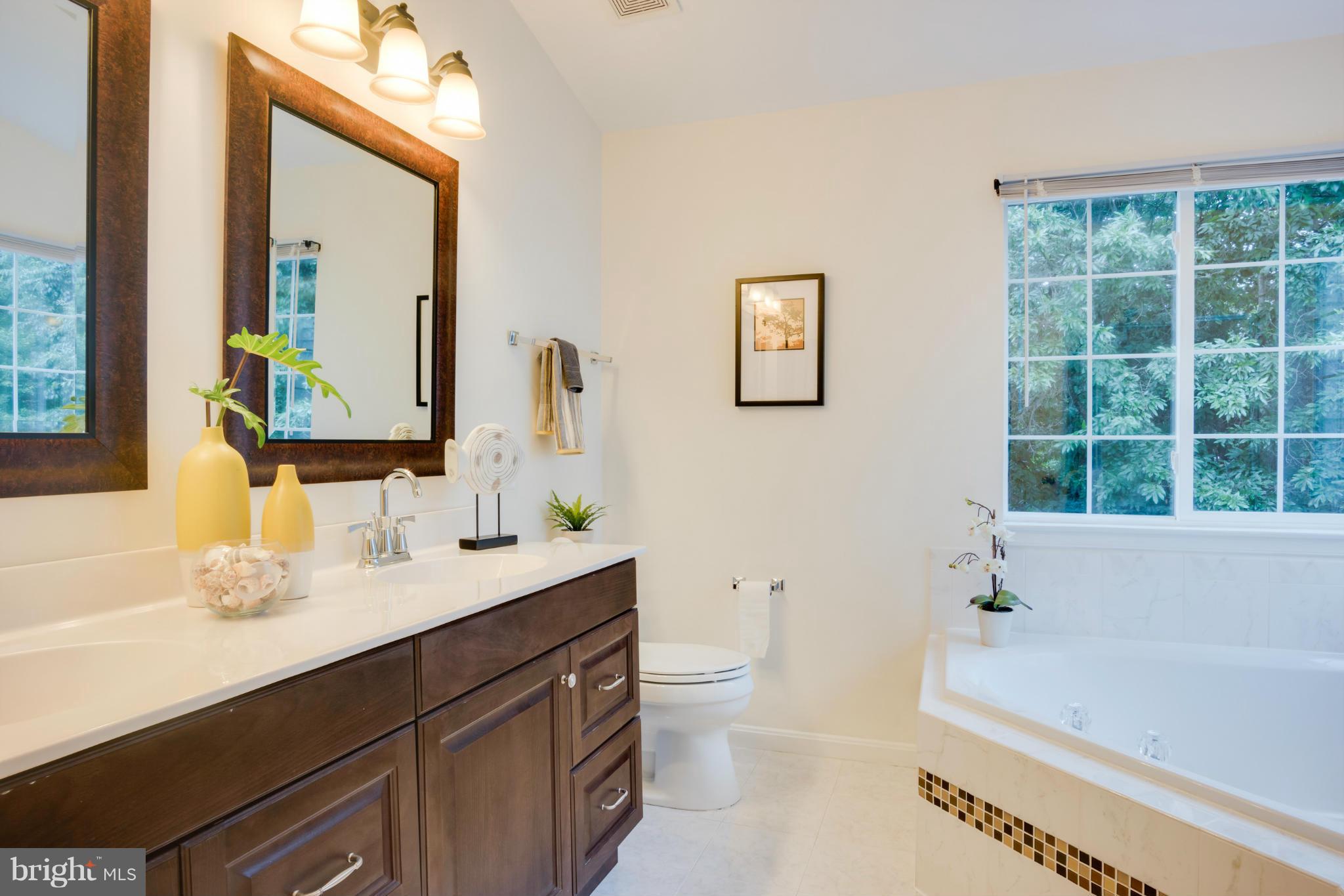 ASHBURN FARM - Residential