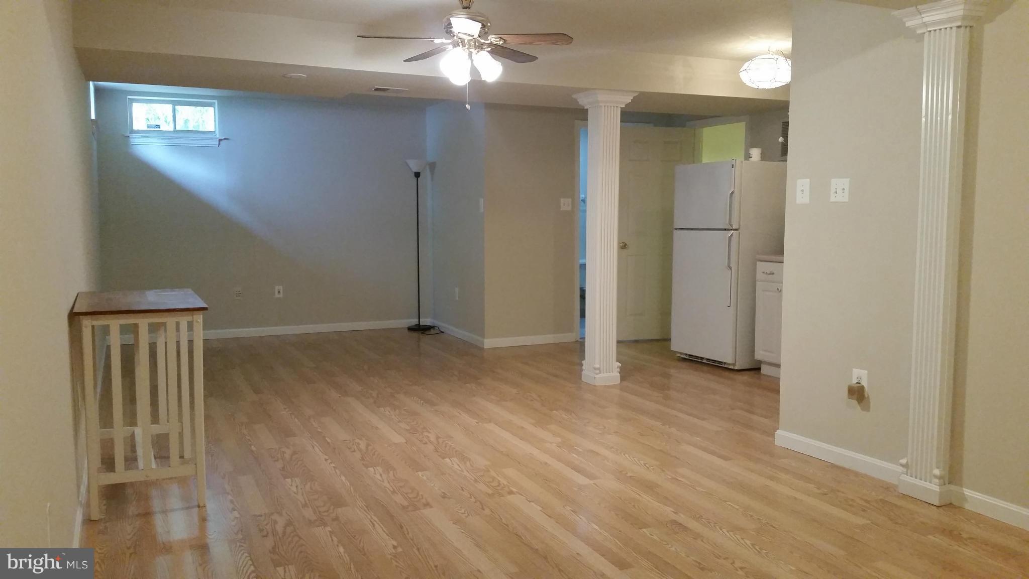 ASHBURN FARM - Residential