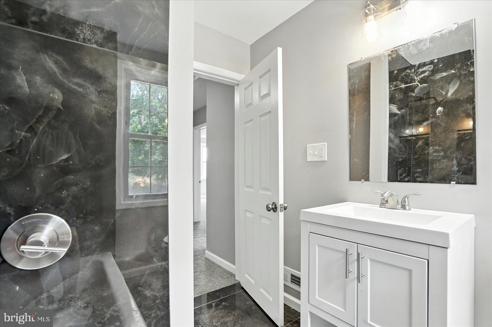 ACADEMY HEIGHTS - Residential