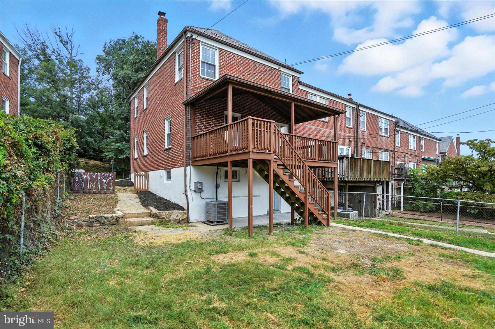 ACADEMY HEIGHTS - Residential