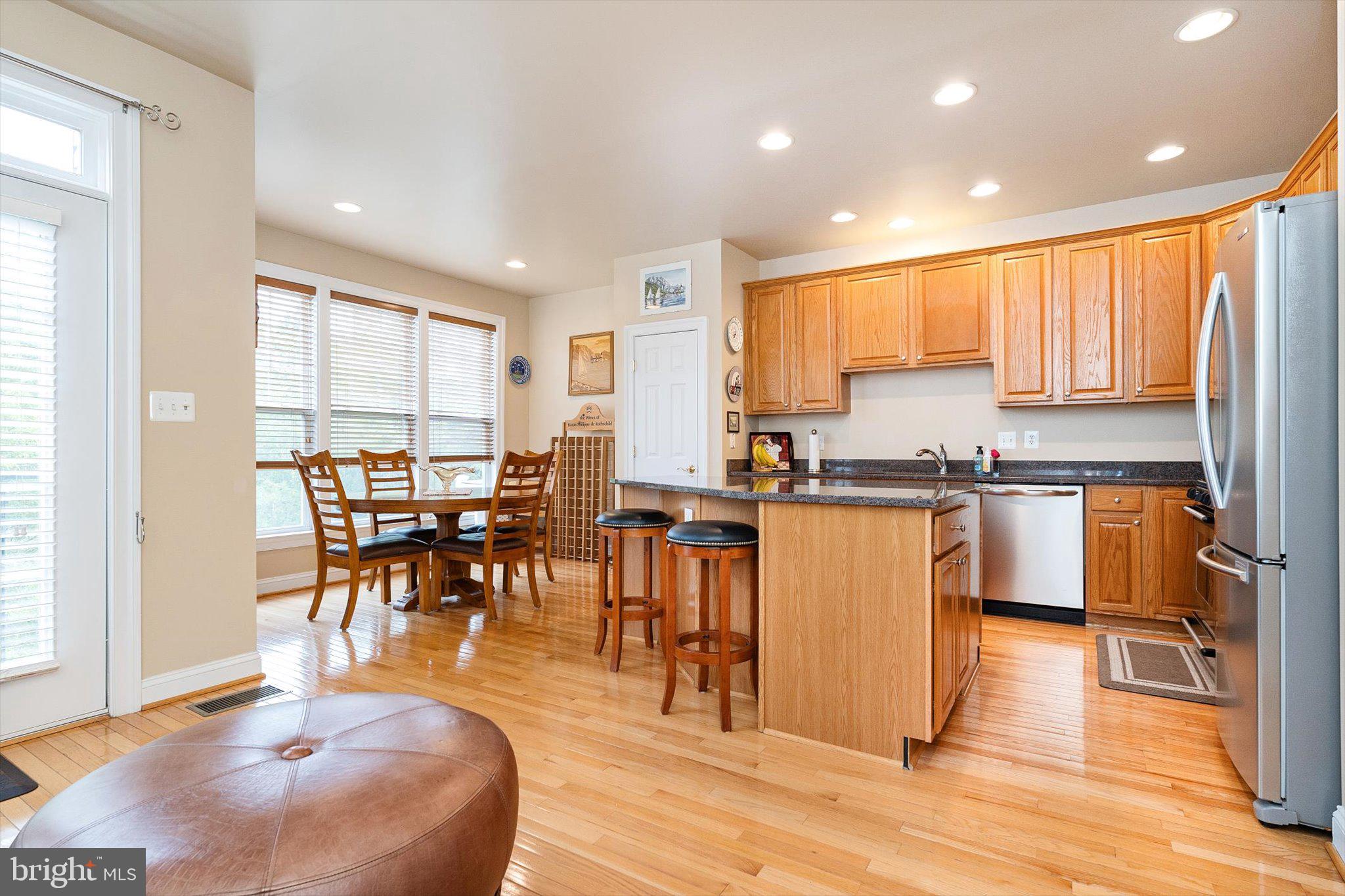 LAKES AT RED ROCK - Residential