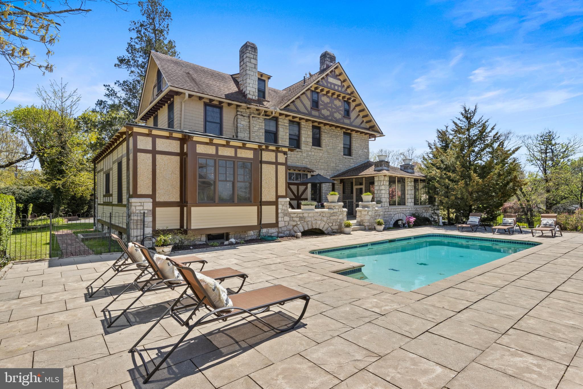 WEST CHESTER BORO - Residential