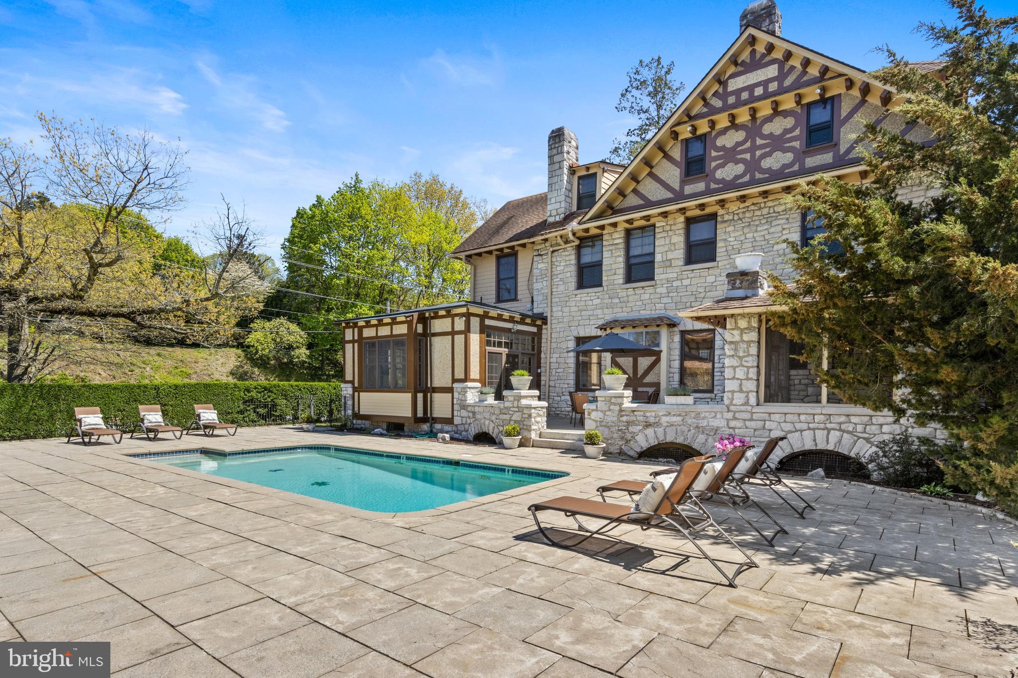 WEST CHESTER BORO - Residential