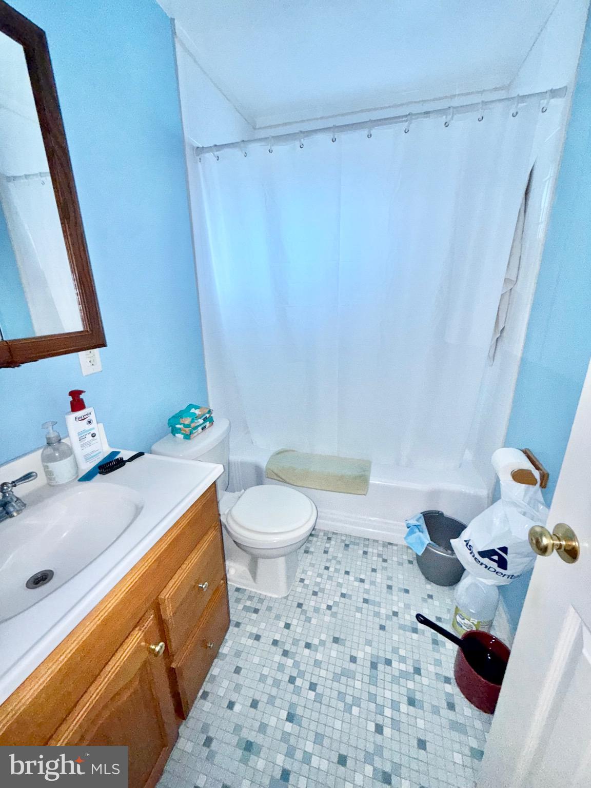 SOUTHGATE - Residential