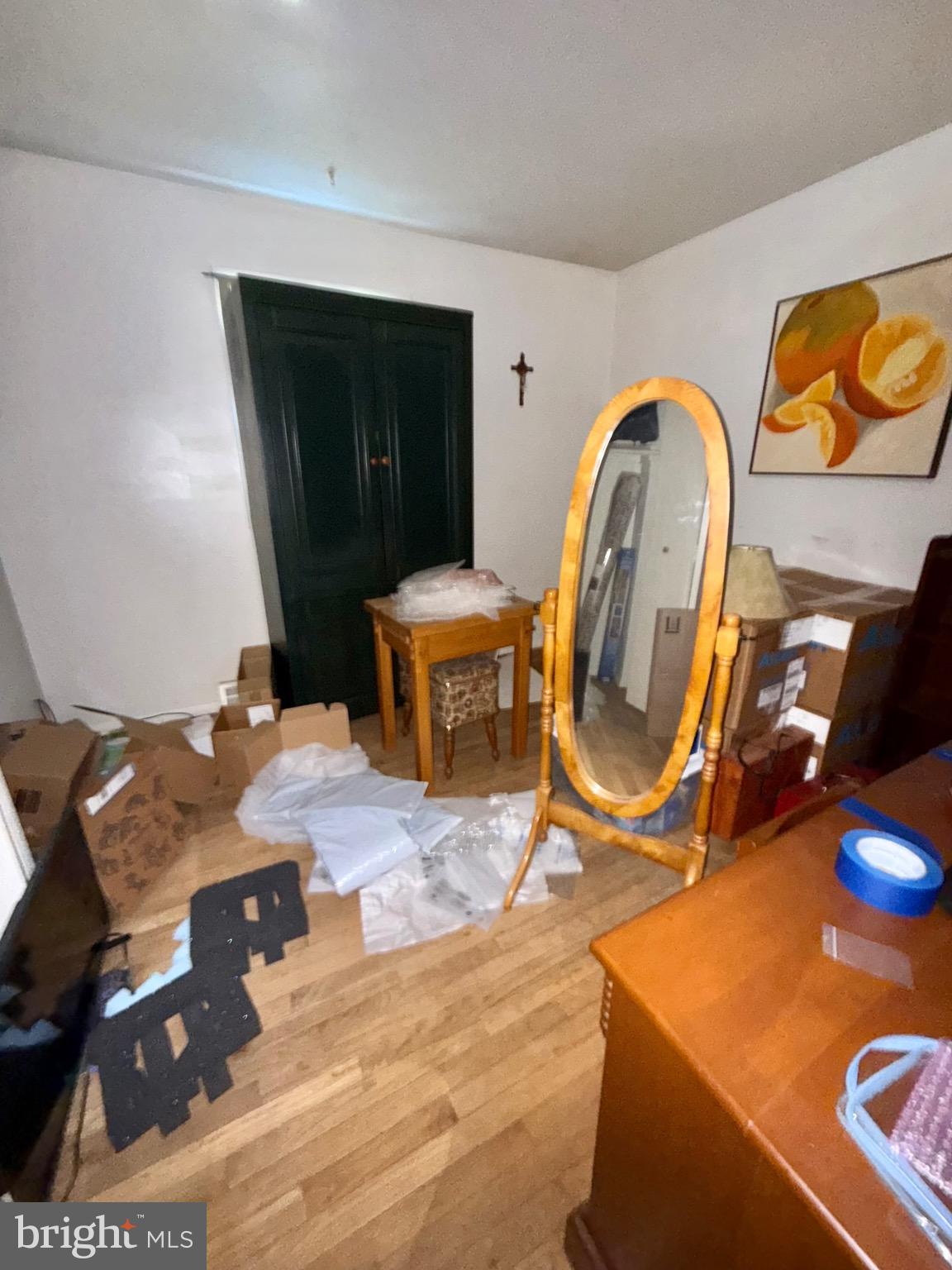 SOUTHGATE - Residential