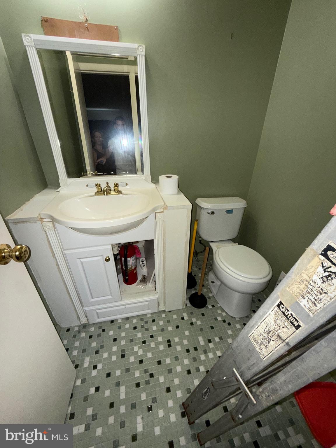 SOUTHGATE - Residential