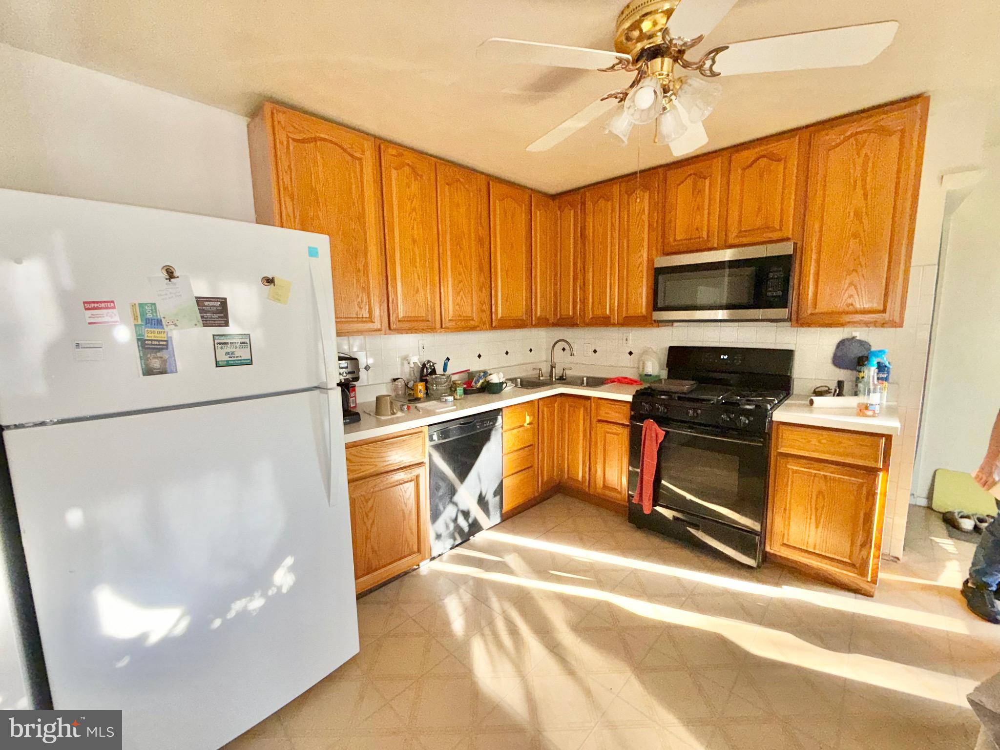 SOUTHGATE - Residential