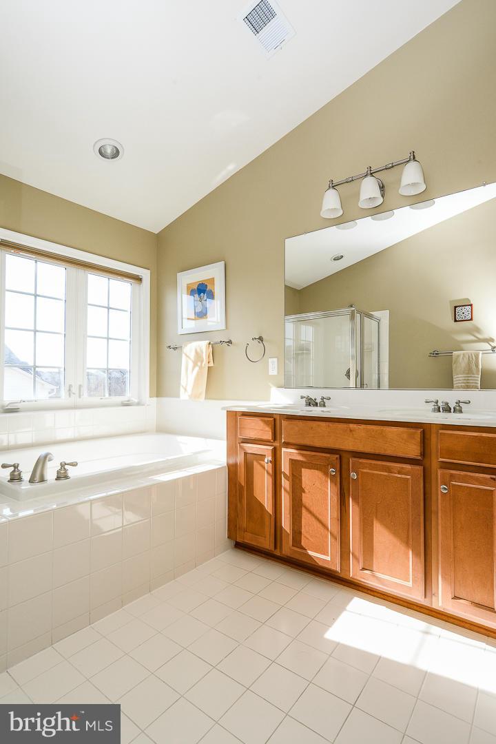 LAUREL HIGHLANDS - Residential