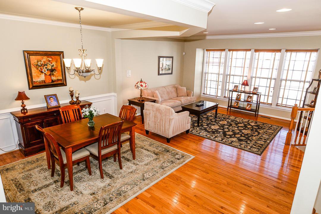 LAUREL HIGHLANDS - Residential