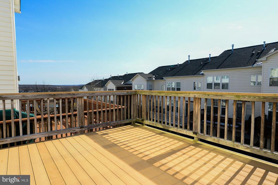 LAUREL HIGHLANDS - Residential