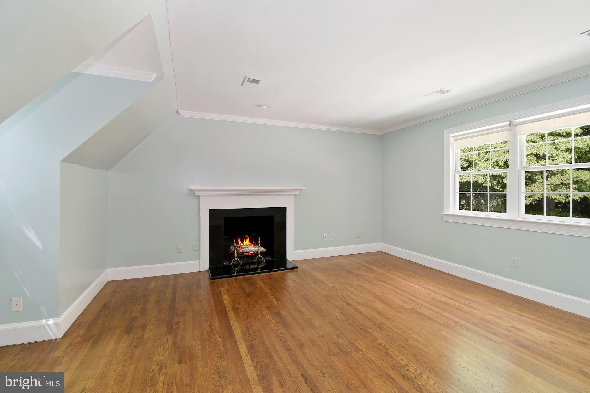 COUNTRYSIDE - Residential