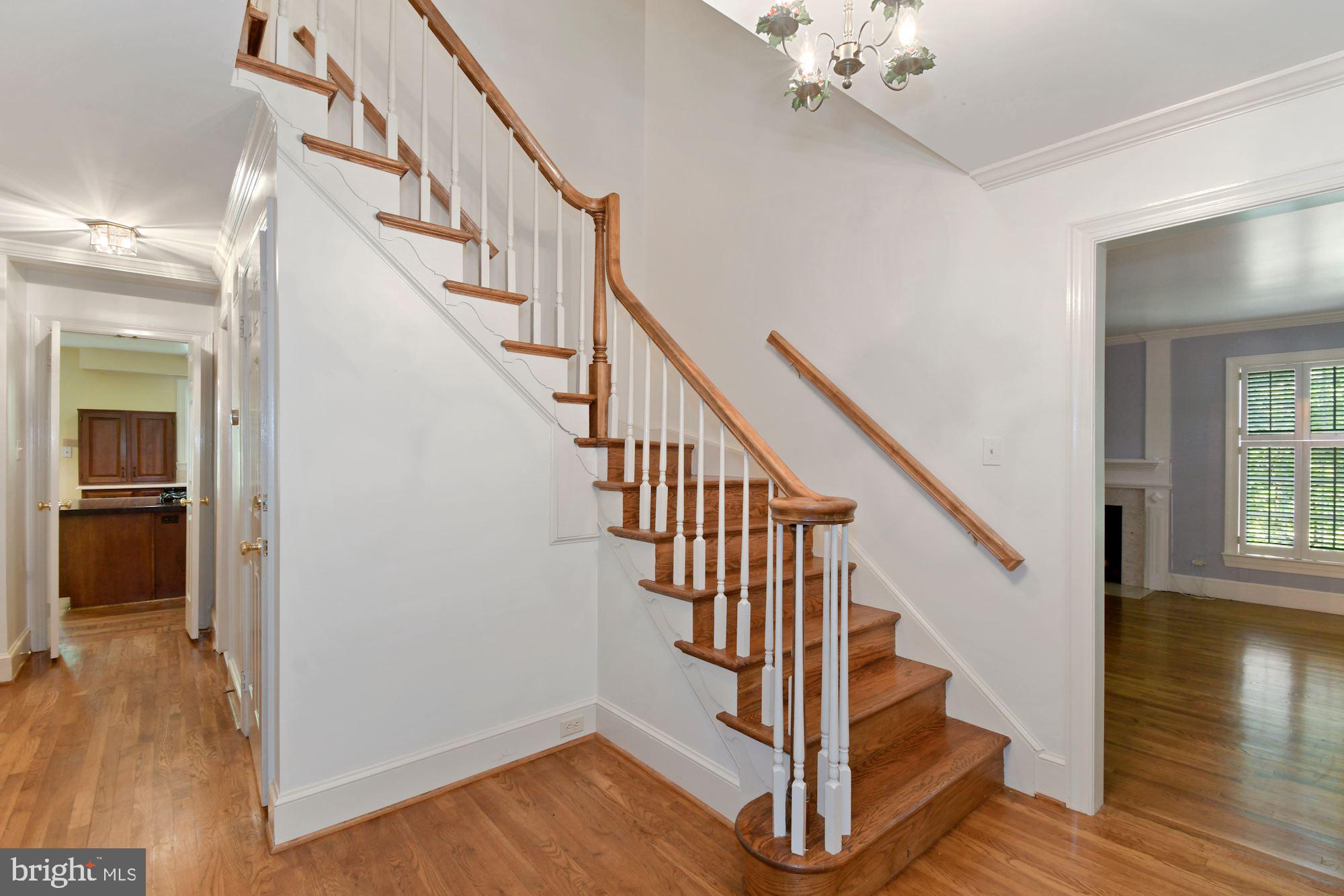 COUNTRYSIDE - Residential