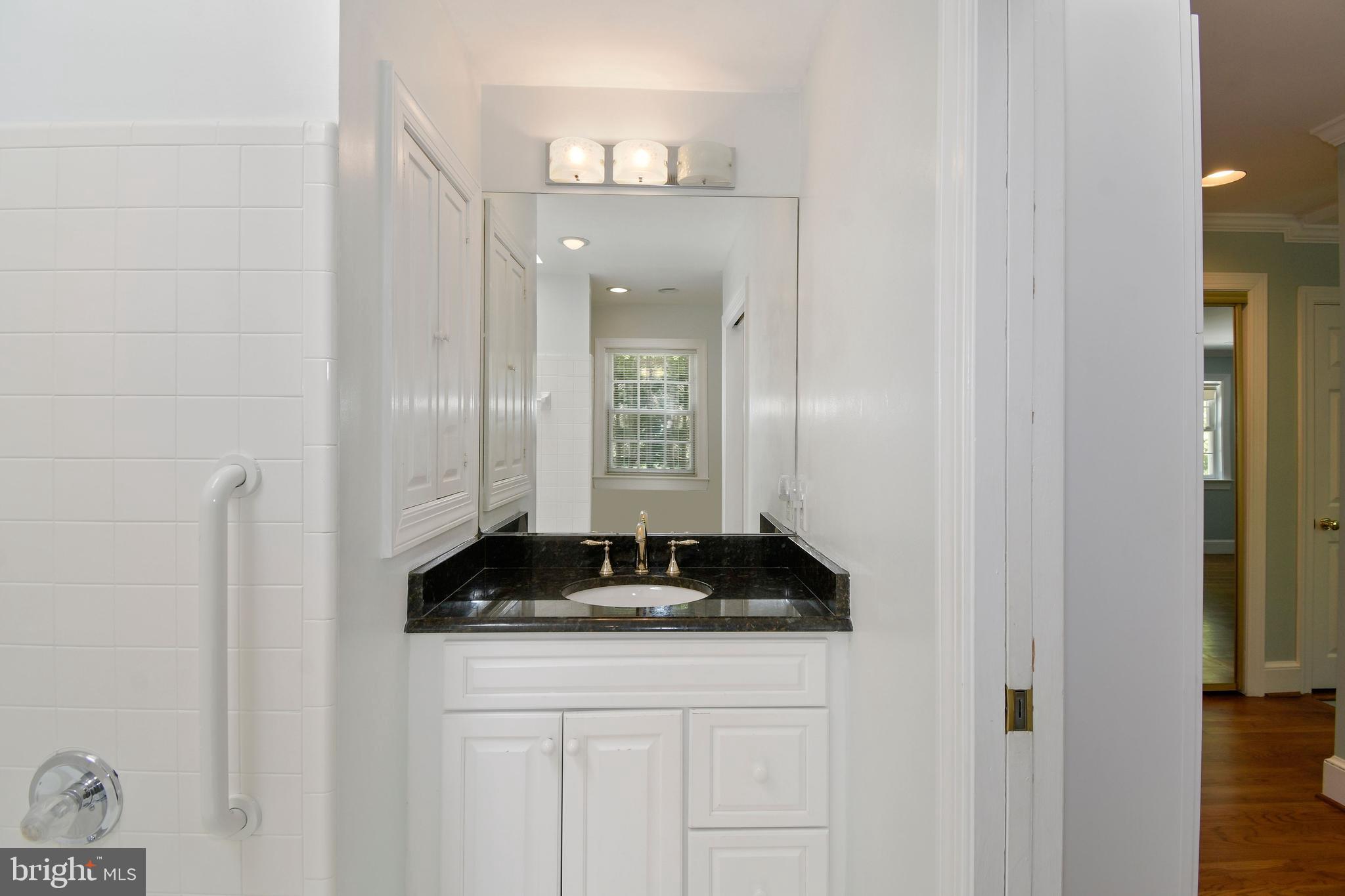 COUNTRYSIDE - Residential