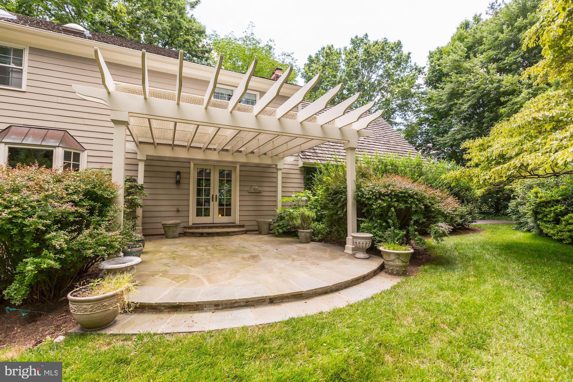 COUNTRYSIDE - Residential