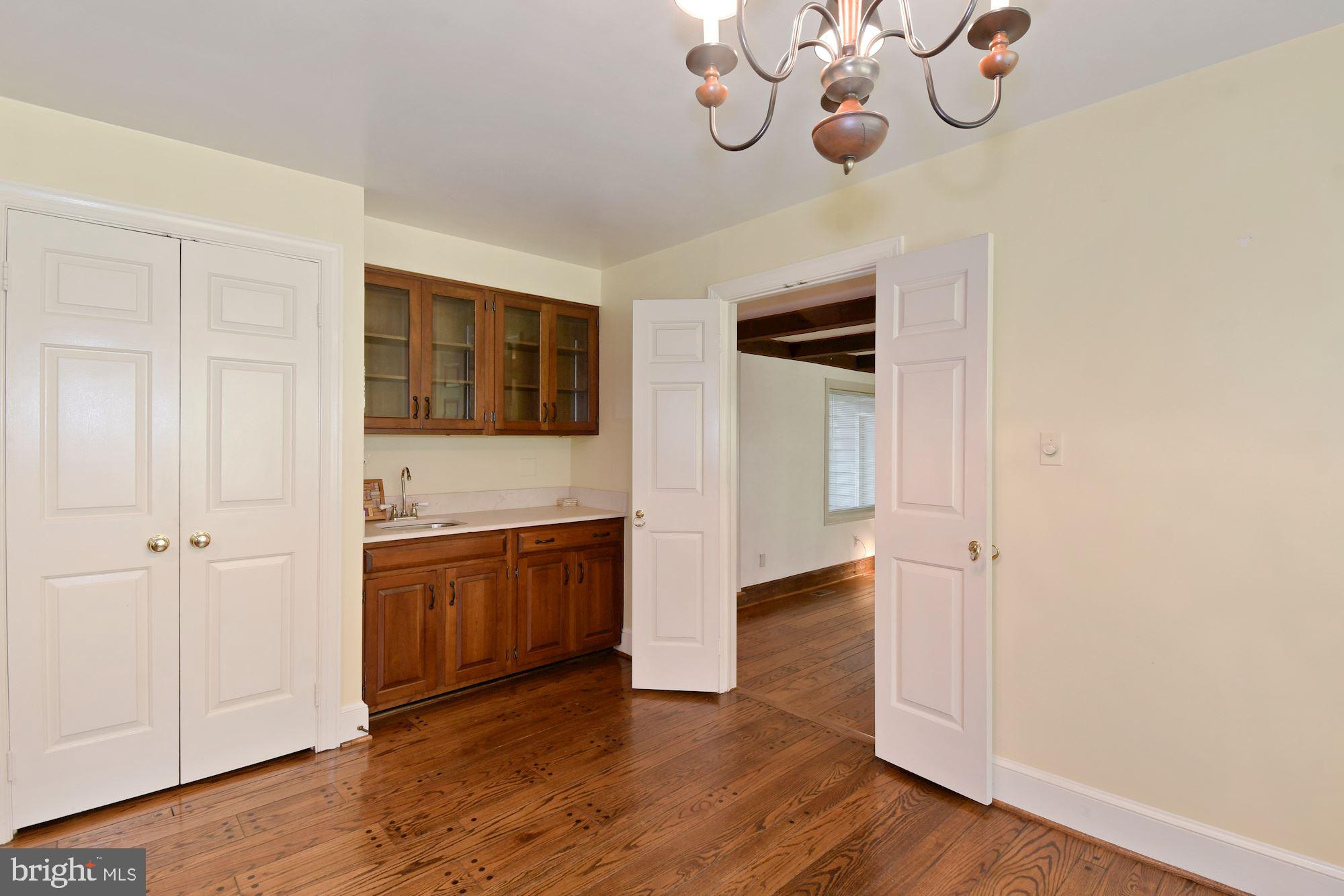 COUNTRYSIDE - Residential