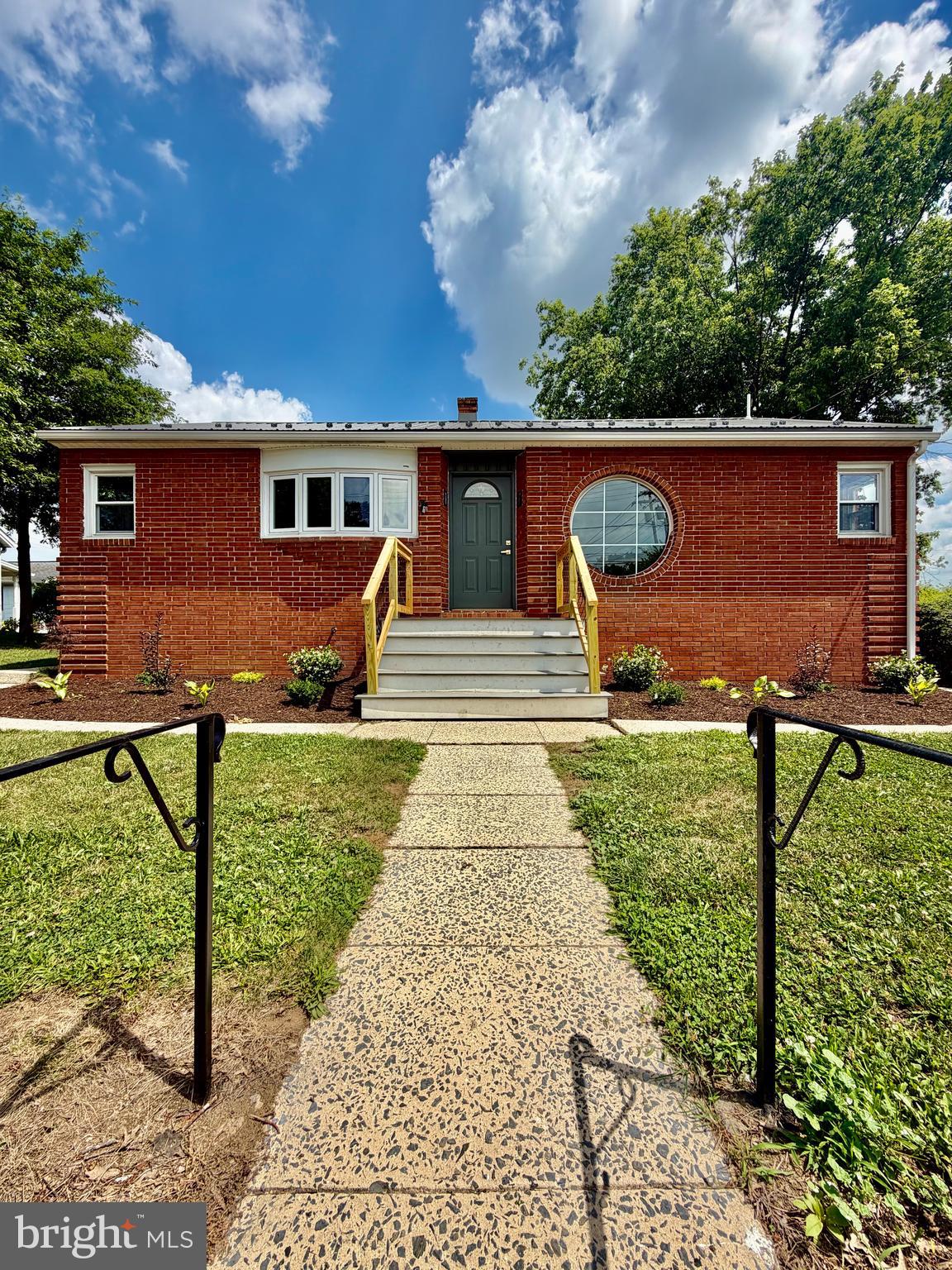 501 HAMILTON AVENUE