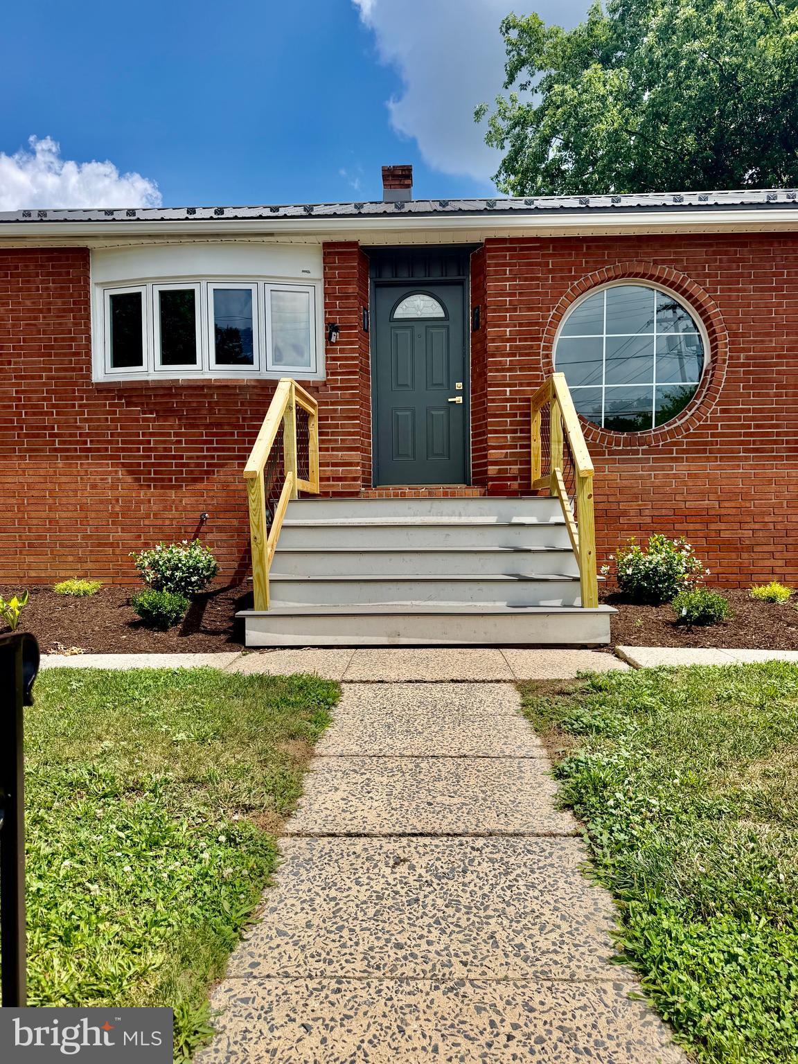 501 HAMILTON AVENUE