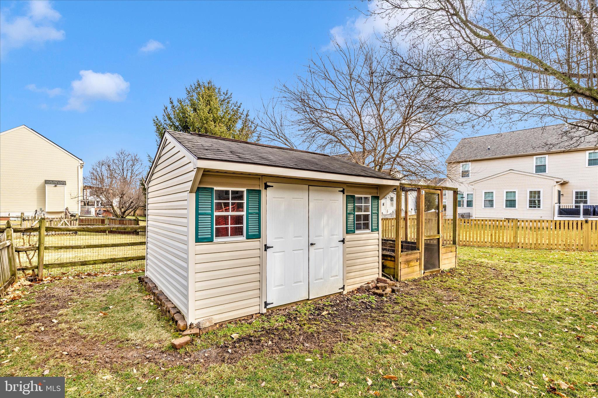 WILLOW BROOK - Residential