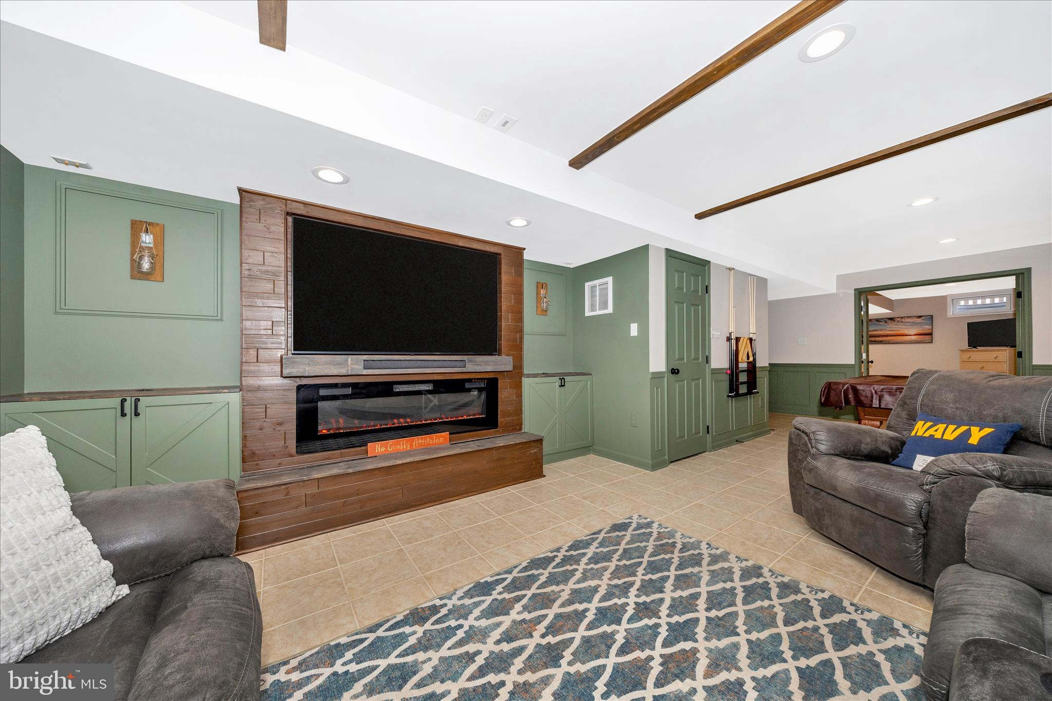 WILLOW BROOK - Residential