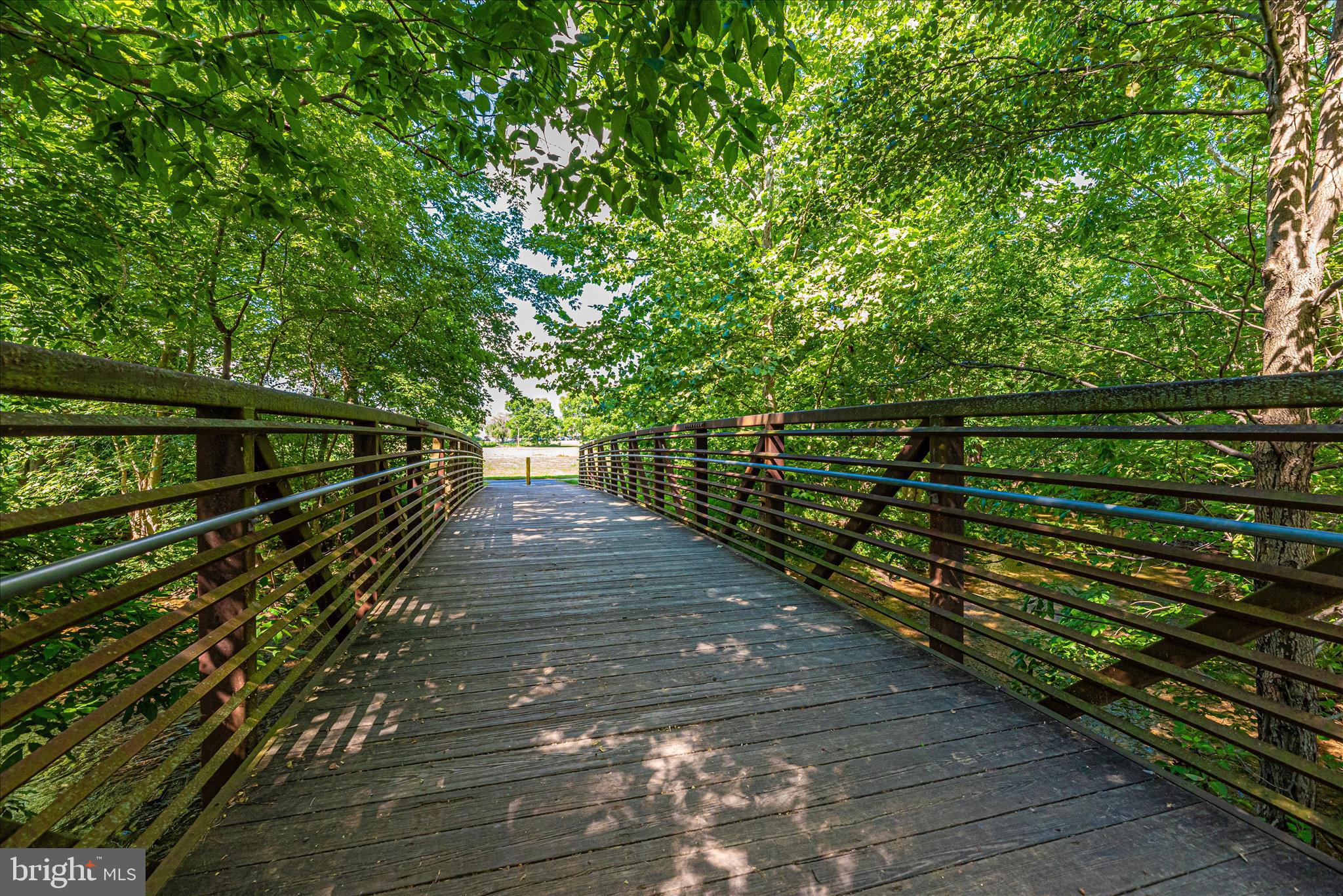 WILLOW BROOK - Residential