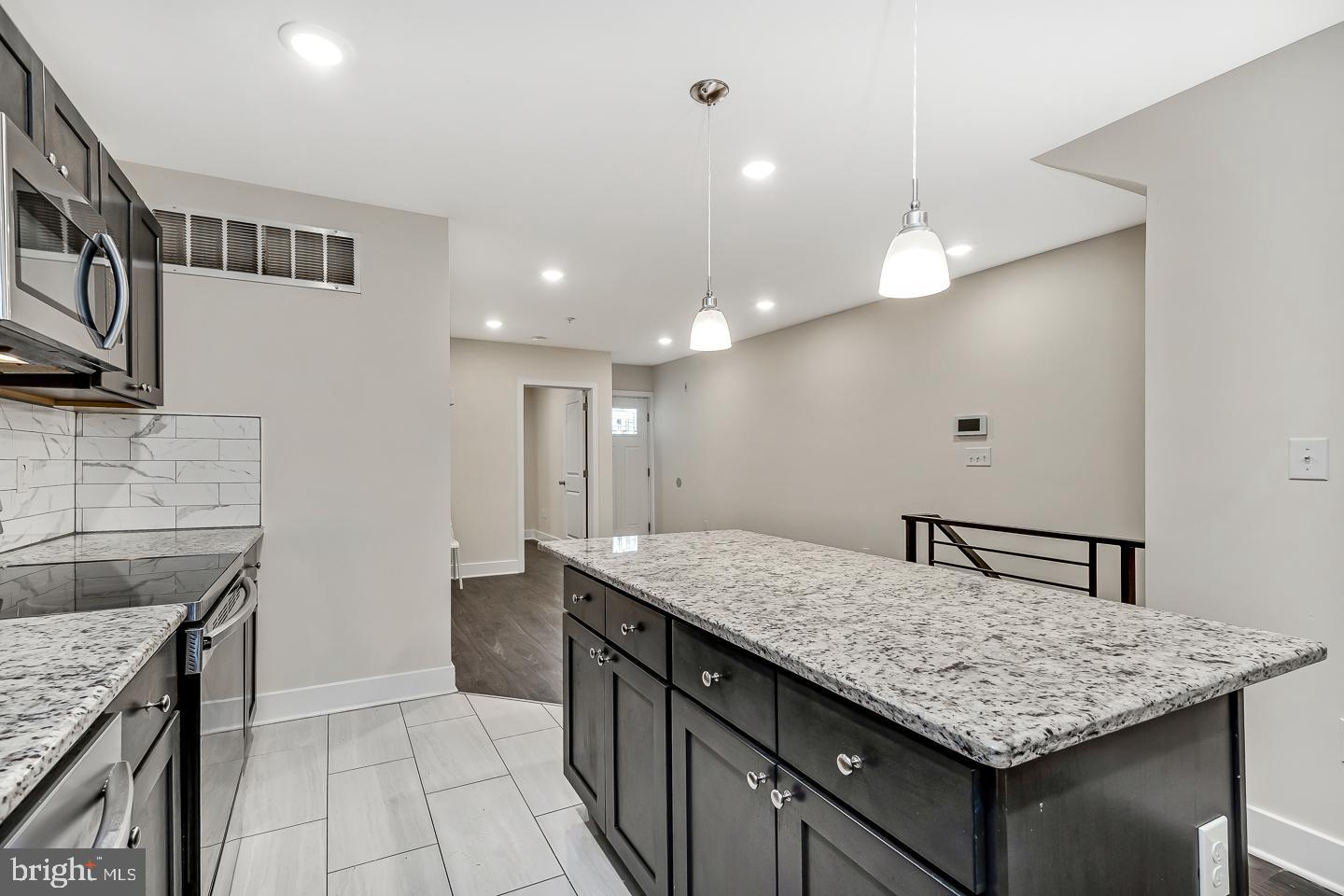 STANTON - Residential Lease