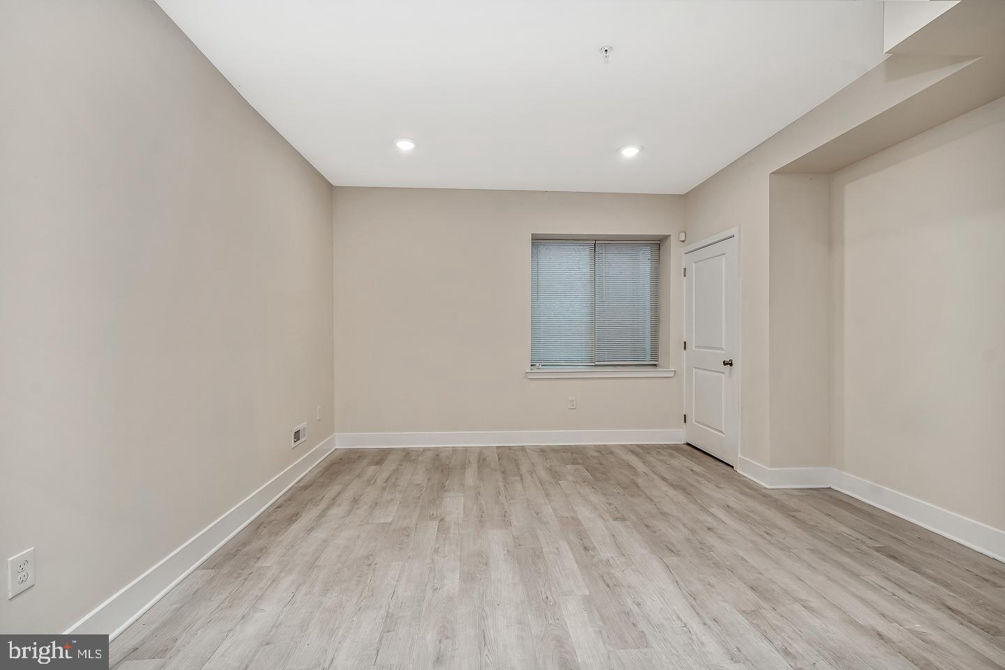 STANTON - Residential Lease