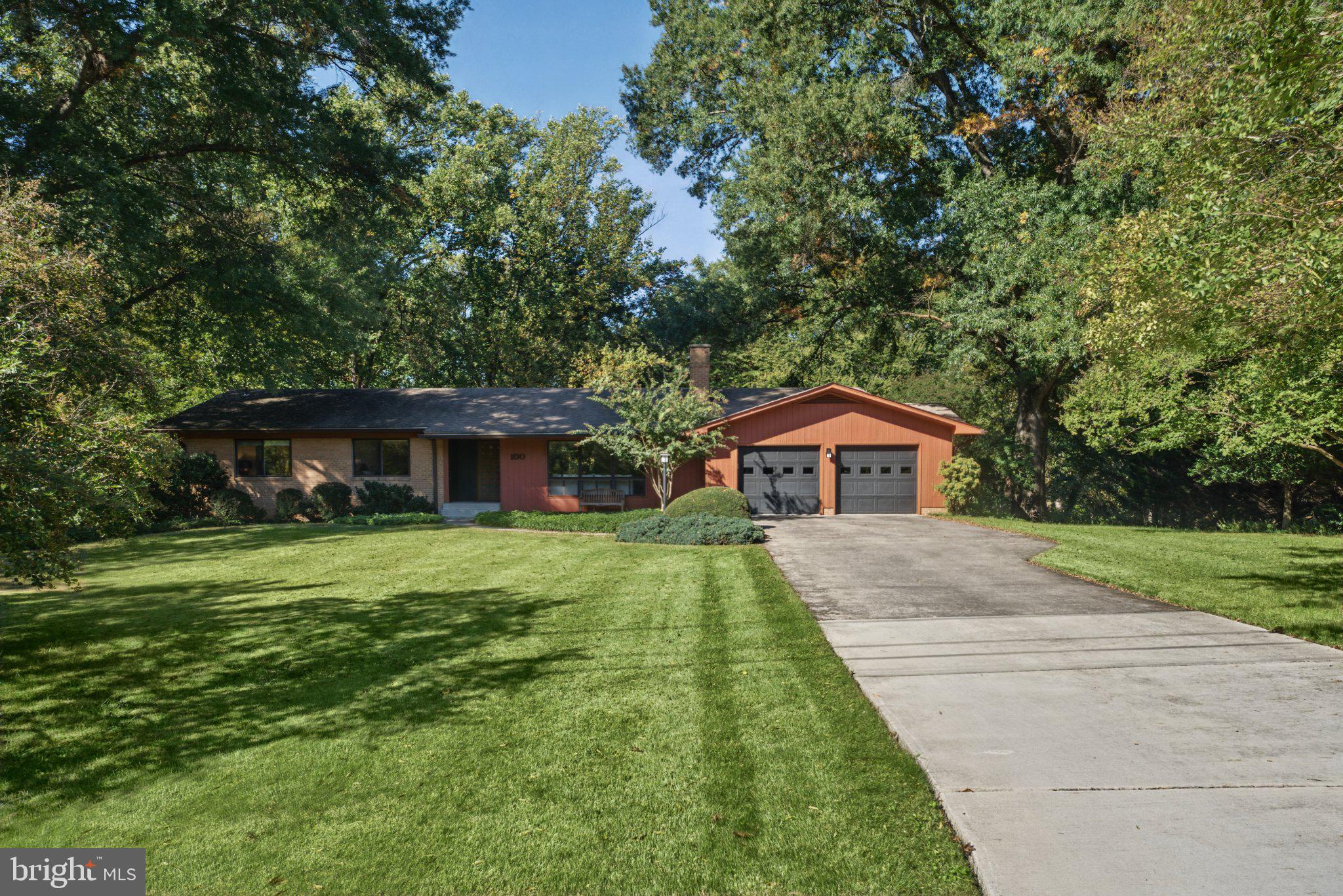 100 QUAINT ACRES DRIVE