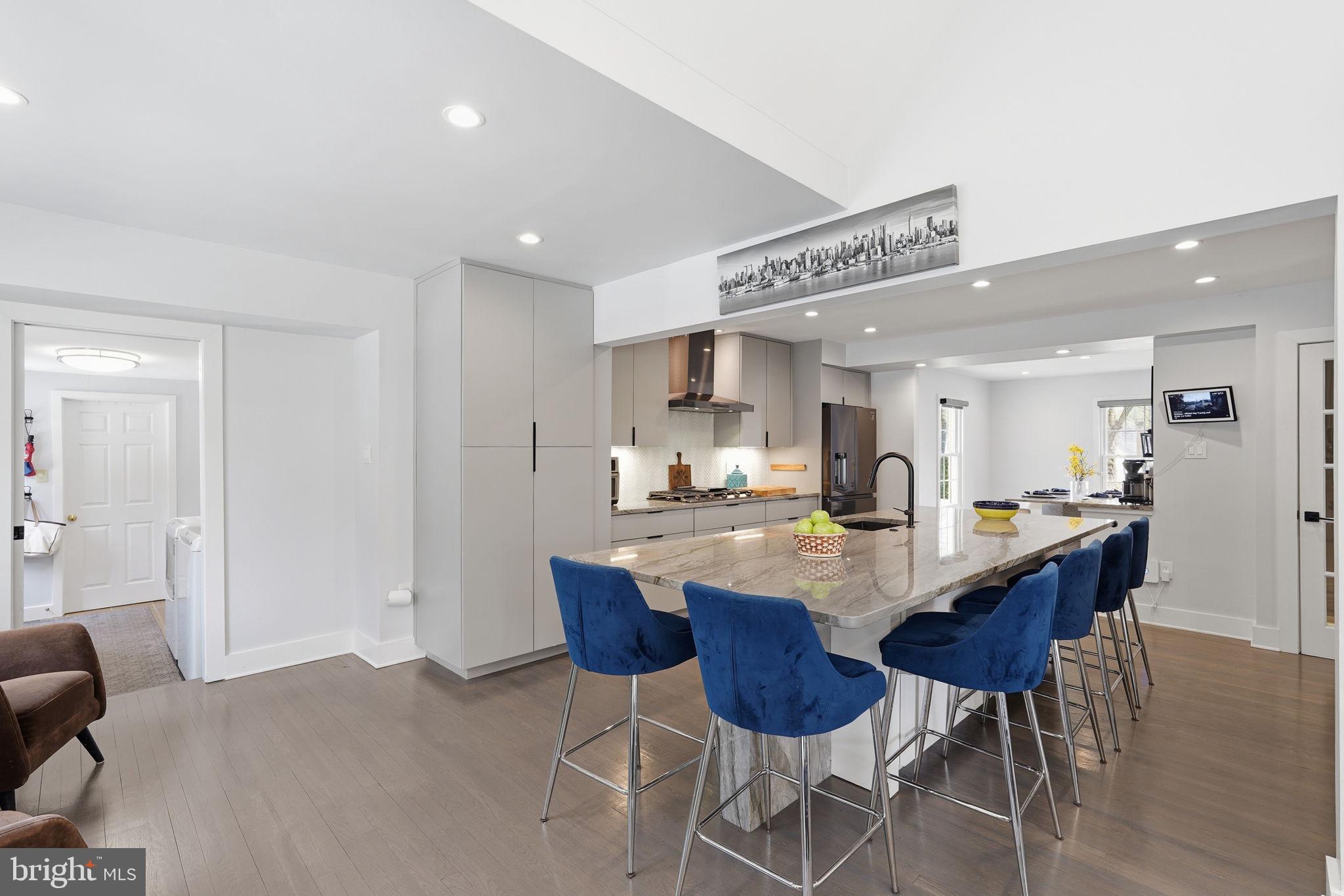 WASHINGTONIAN WOODS - Residential