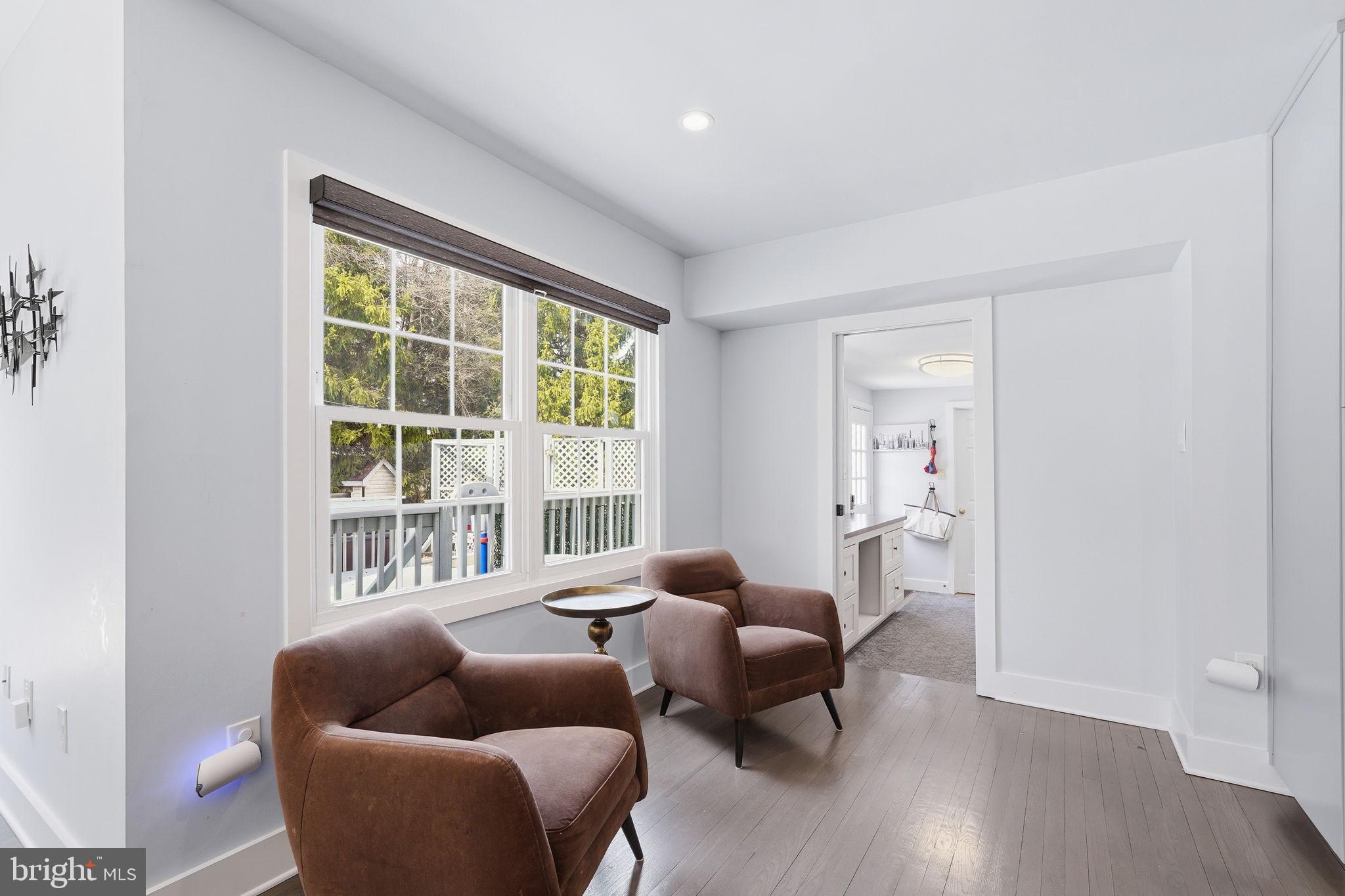 WASHINGTONIAN WOODS - Residential