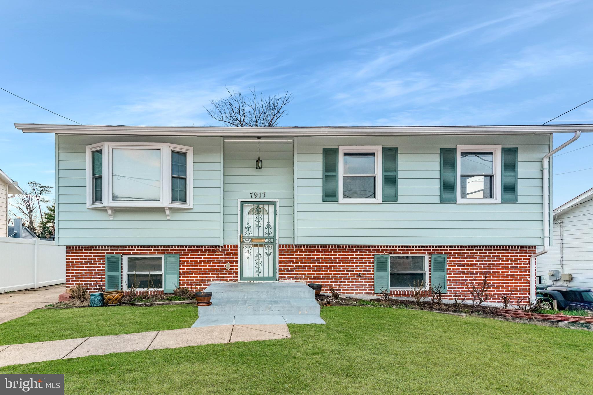 GLENARDEN WOODS - Residential