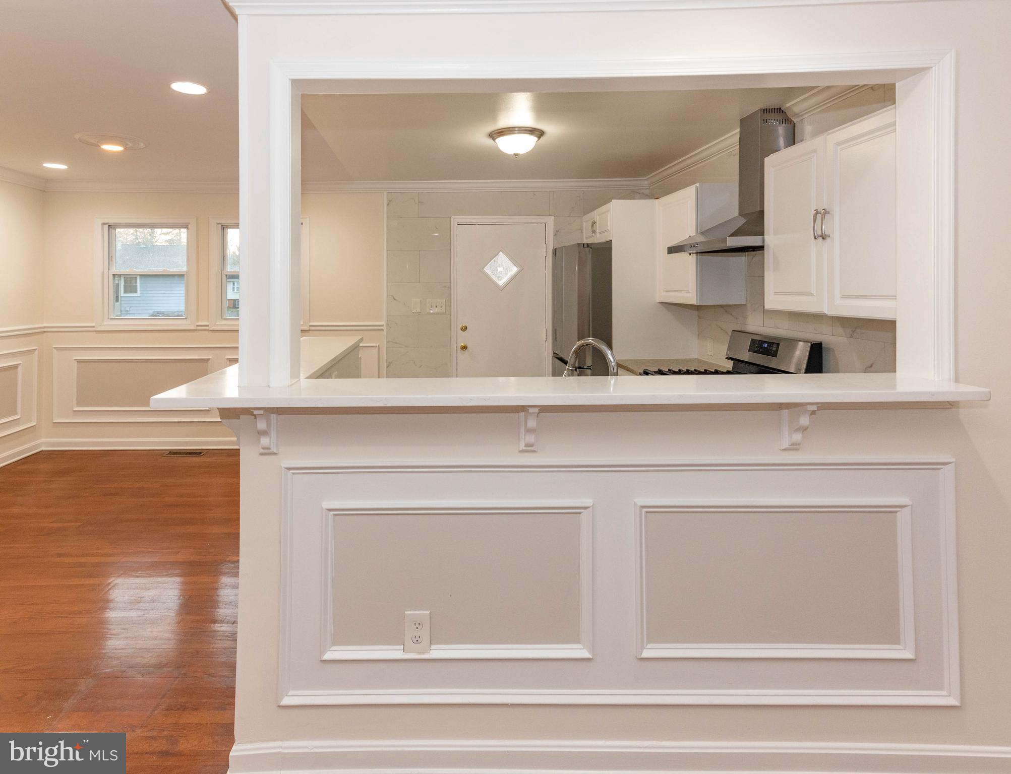 GLENARDEN WOODS - Residential