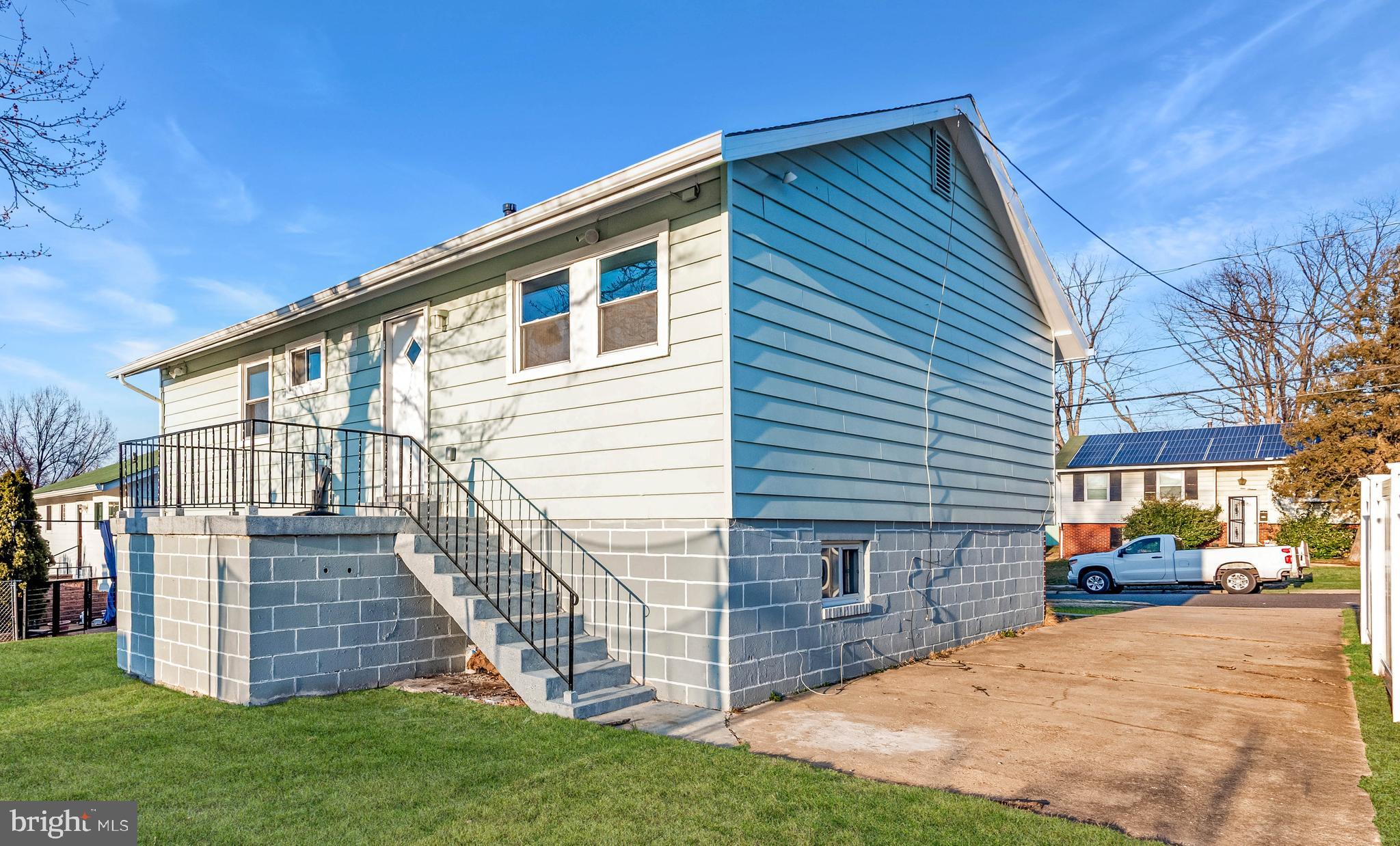 GLENARDEN WOODS - Residential